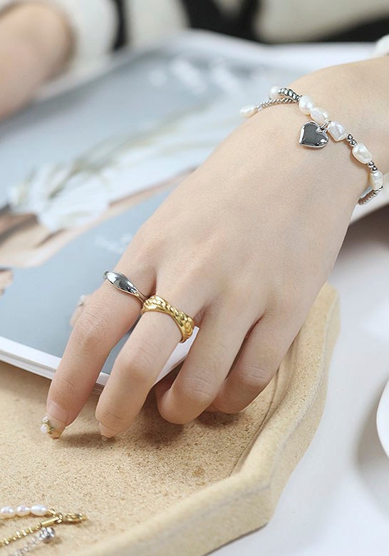 Firetti Edelstahlarmband »Schmuck Geschenk Herz & Perlen«, mit Süßwasserzuchtperle