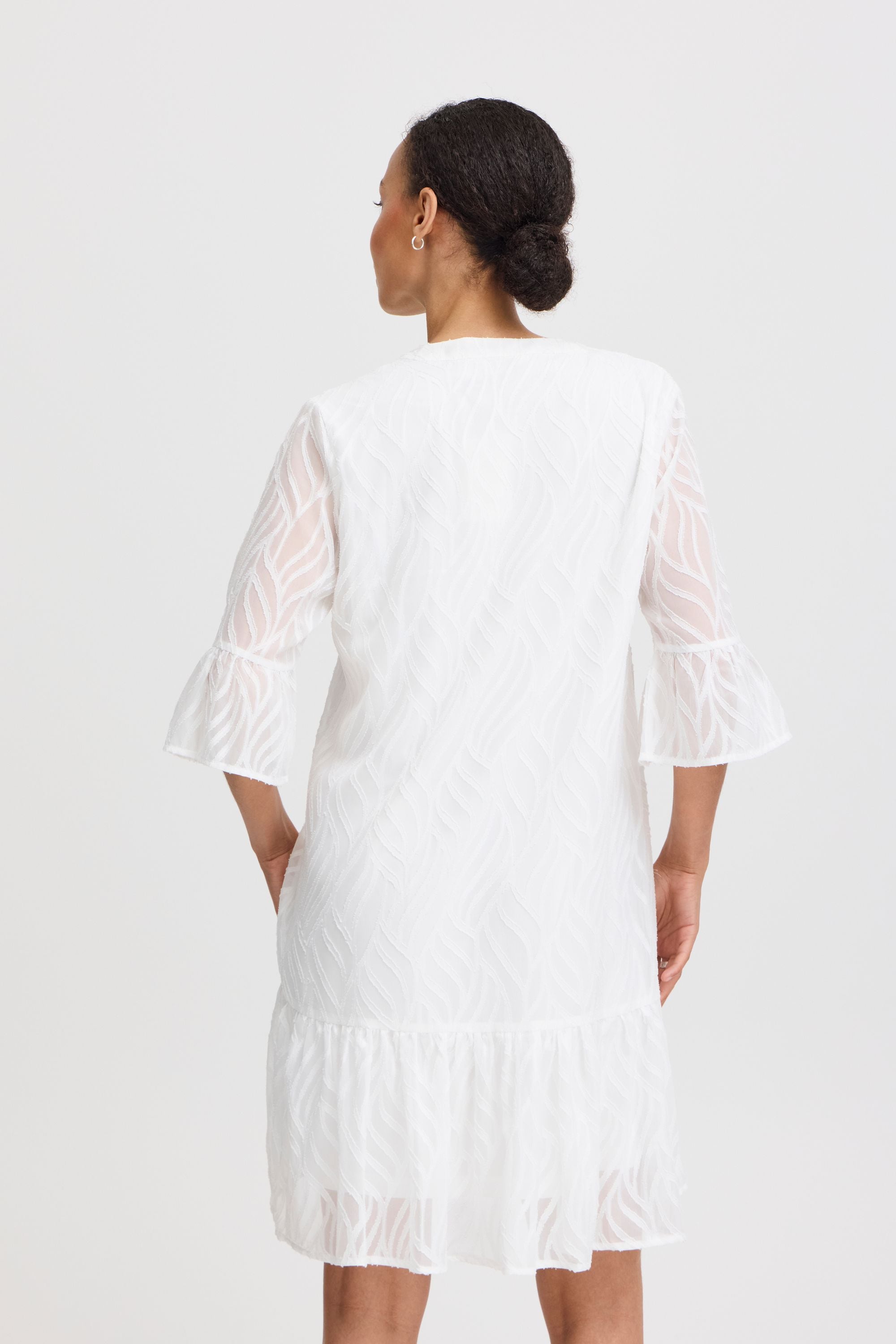 b.young A-Linien-Kleid »A-Linien-Kleid BYFRIKKE VNECK DRESS -«