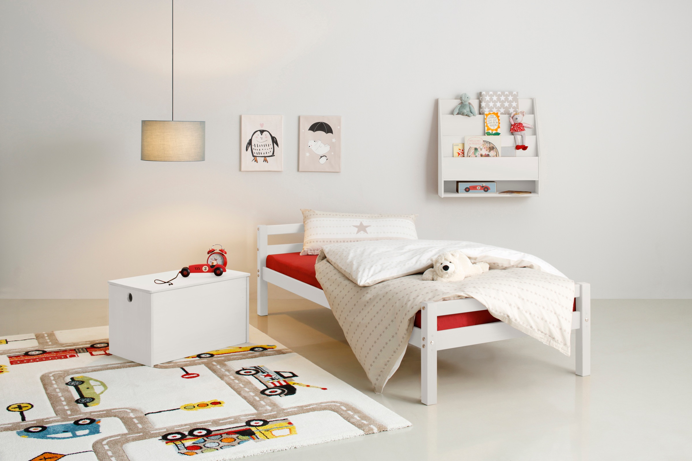 Lüttenhütt Kinderbett »Alpi«, Einzelbett aus schönem Kiefernholz, Lattenrost, Liegefläche 90x200 cm