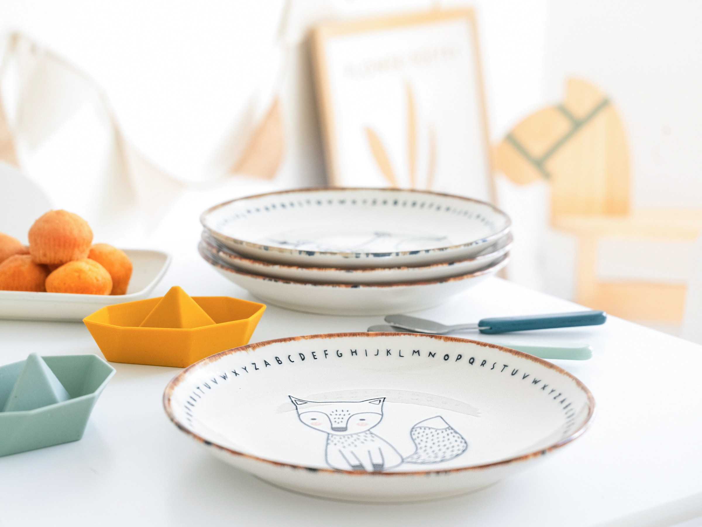 CreaTable Teller-Set »Freunde des Waldes, Teller 21 cm, 4-tlg.« Teller Set, Tierabbildungen, Nordische Ästhetik