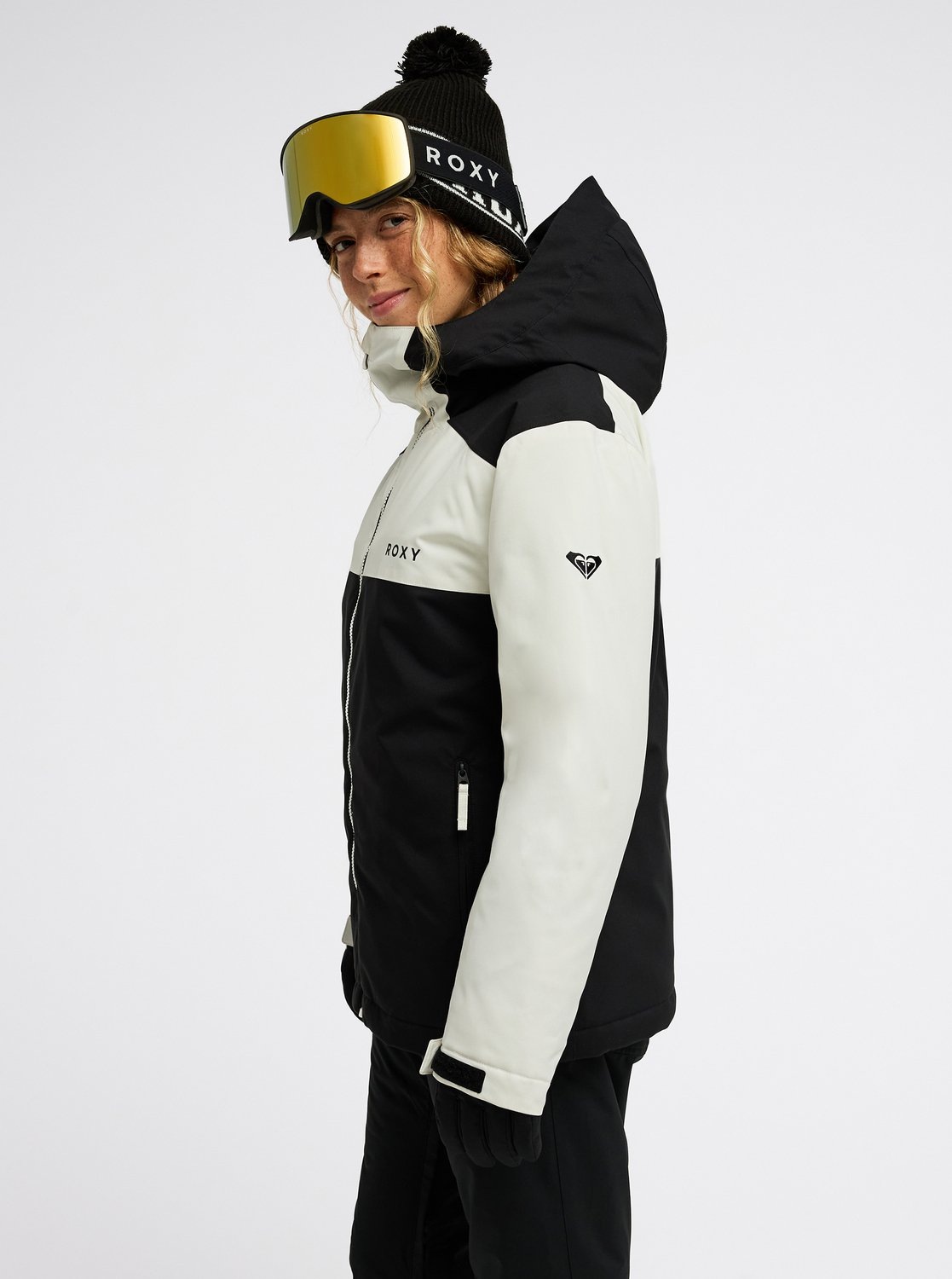 Roxy Skijacke »ASTRAL PEAK JK« mit Kapuze sportliches Design, aus Polyester, atmungsaktiv, windabweisend
