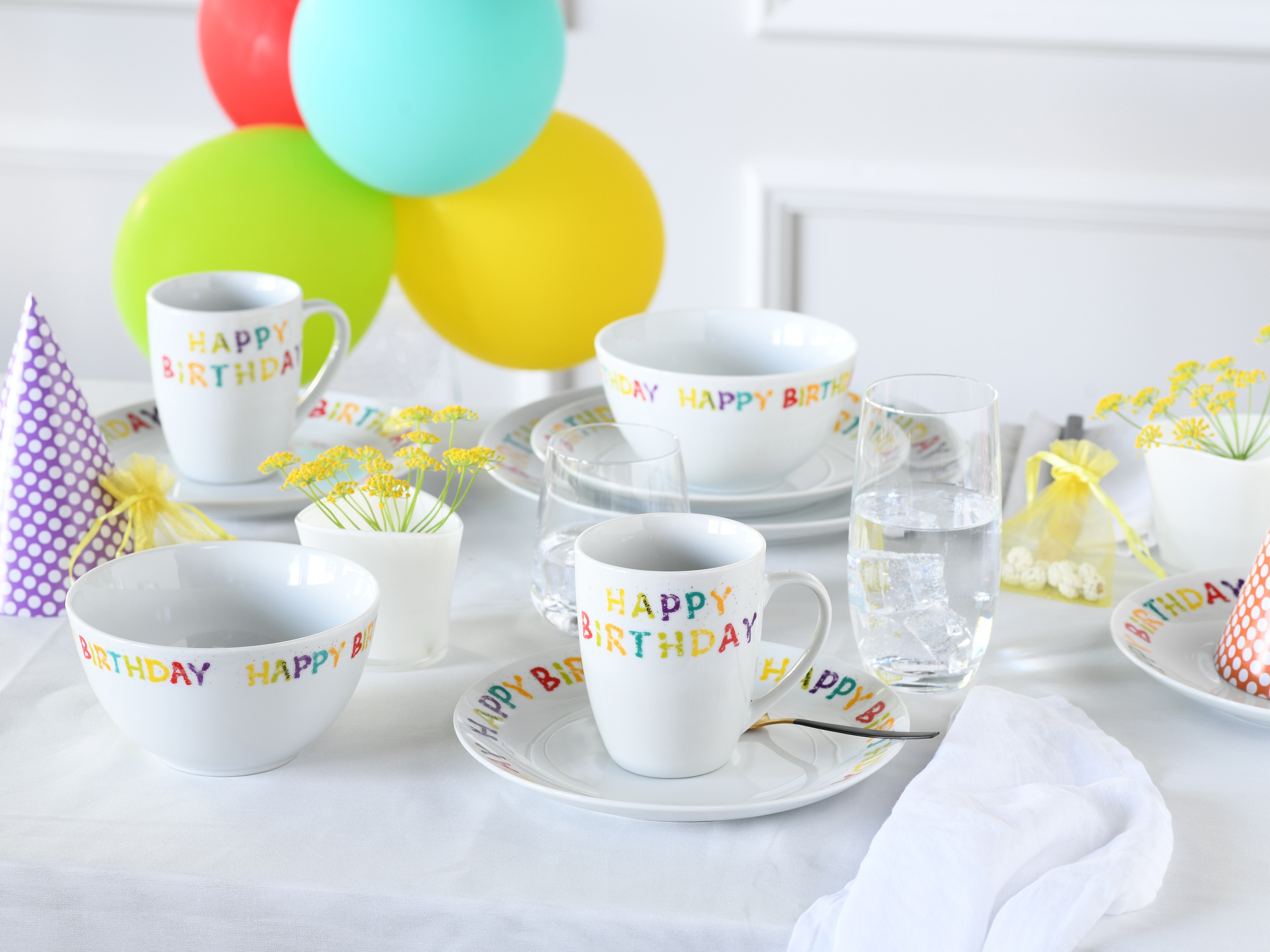 CreaTable Kombiservice »Happy Birthday, Kombi-Service 10-tlg.«, (Set, 10 tlg.), Fröhliches buntes Geschirr, Für alle Geburtstagsfeierlichkeiten