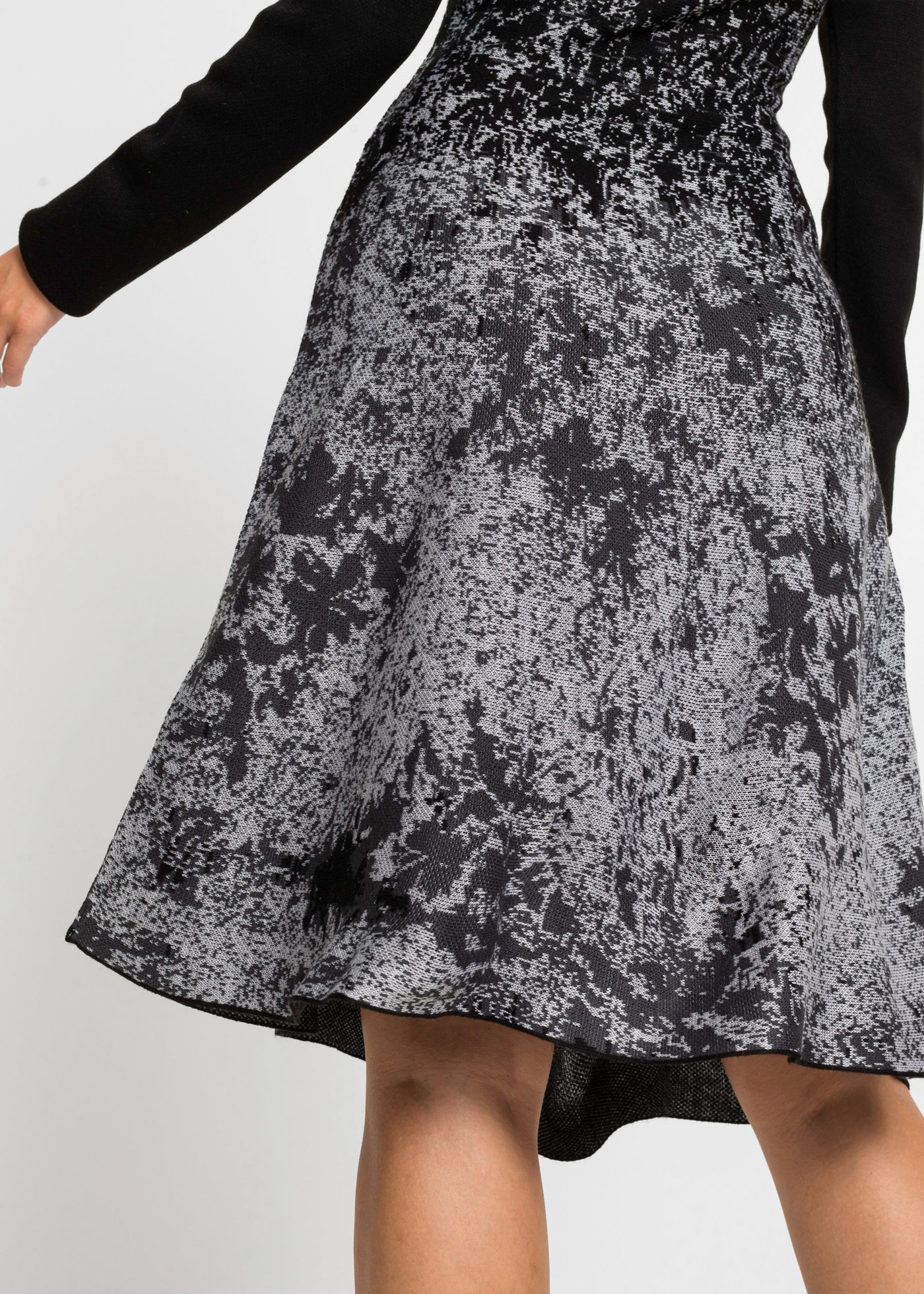 Thumbnail - bonprix Strickkleid für besondere Anlässe, aus Polyacryl, ausgestellter Rock