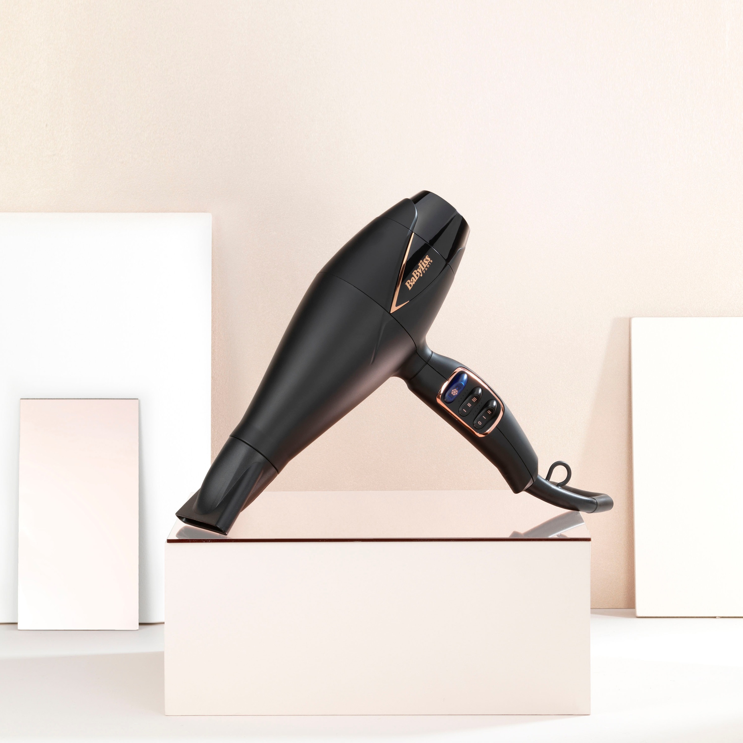 BaByliss Ionic-Haartrockner »D665E Salon Air Brilliance«, 2200 W, 2 Aufsätze, mit digitalem Motor