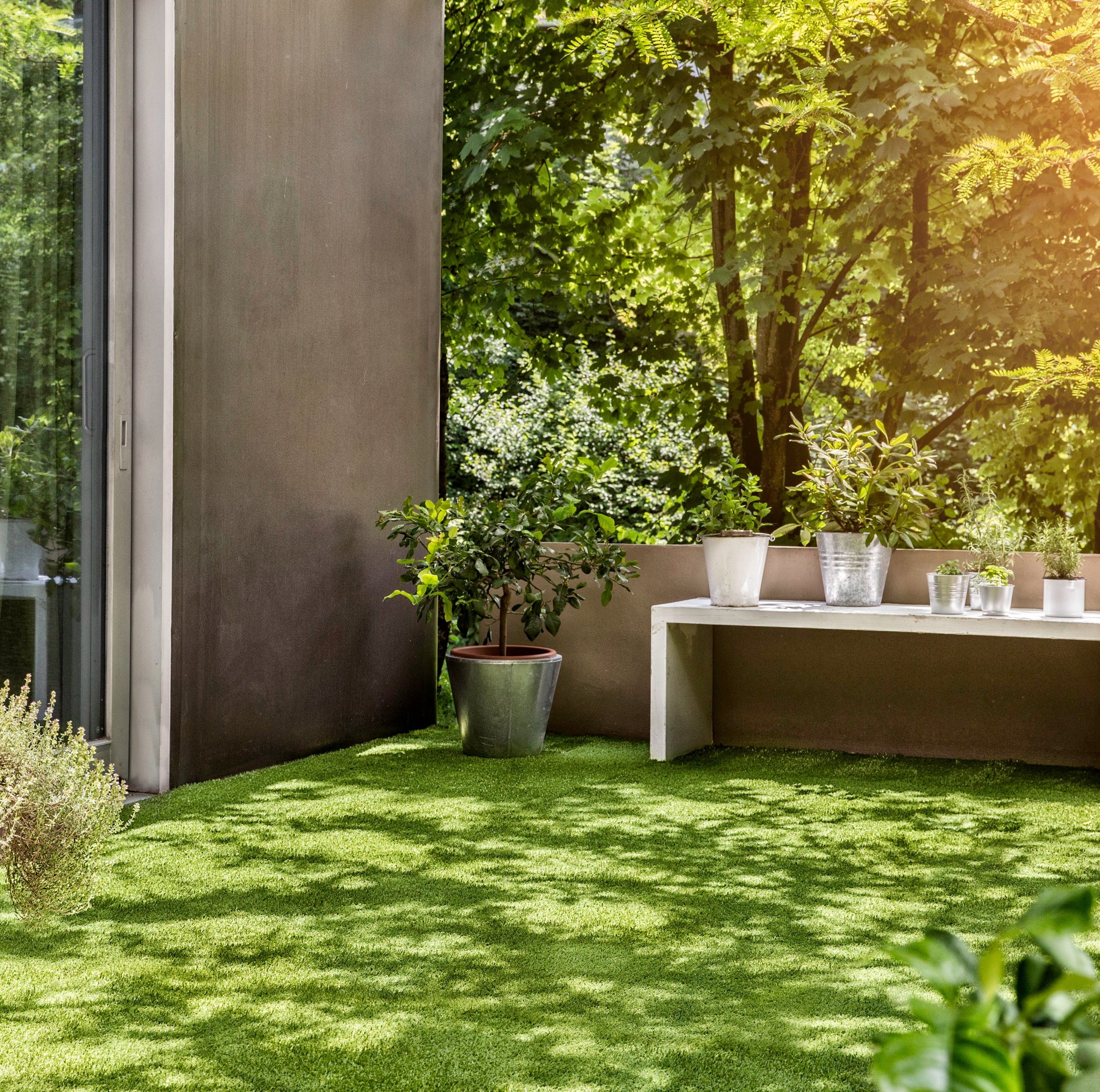 Windhager Kunstrasen »für Garten, Balkon und Terrasse, pflegeleicht und belastbar« 20 mm Höhe 1 x 4 m, Halmlänge 20 mm, grün