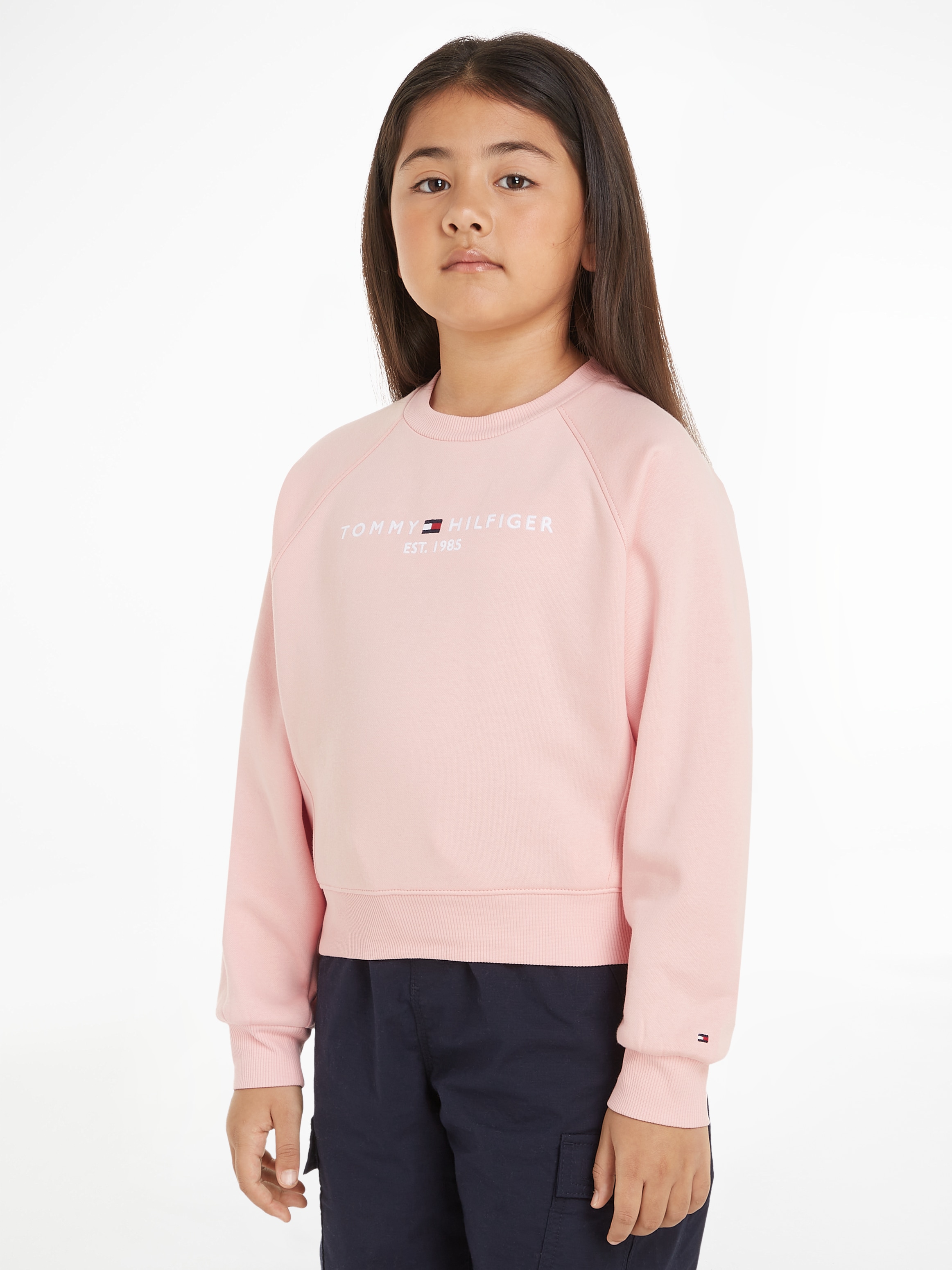 Tommy Hilfiger Sweatshirt »ESSENTIAL EMBROIDERED FLEECE CN«, Kinder bis 16 Jahre mit Logoprägung