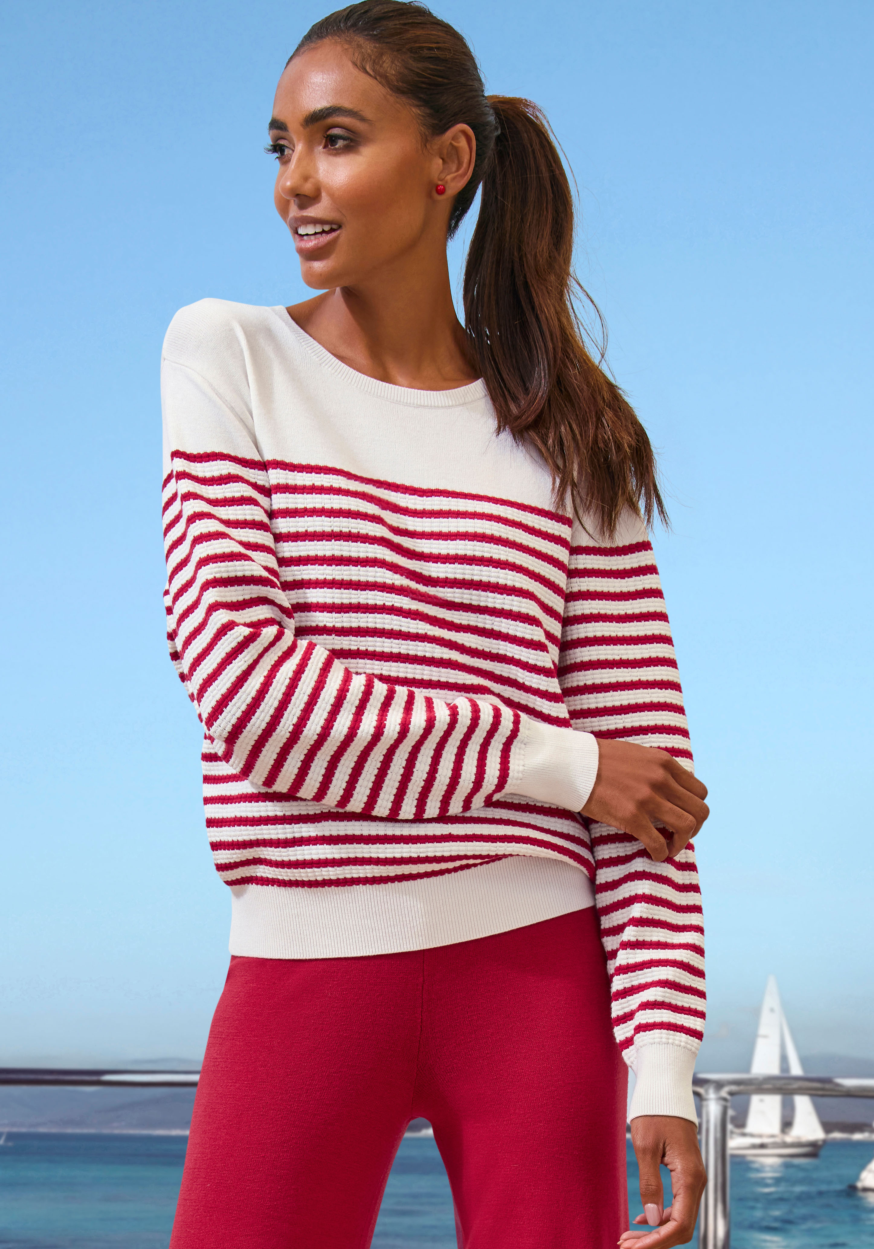 French Connection Sweater, Maritimer Streifenlook aus soften Strukturstrick, Loungewear