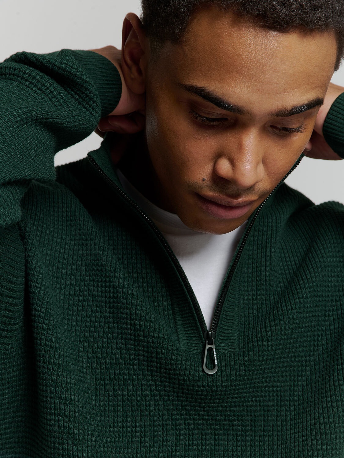 NO EXCESS Rollkragenpullover »No Excess Jacquard-Pullover mit halbem Reißverschluss«