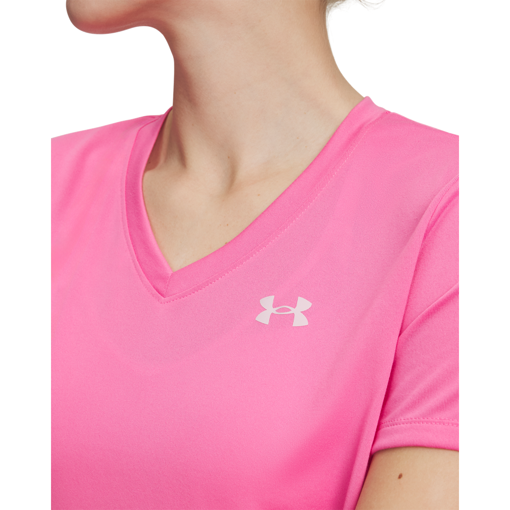 Under Armour® Trainingsshirt »TECH SSV- SOLID« mit V-Ausschnitt, schnell trocknend, atmungsaktiv, normale Schnittform