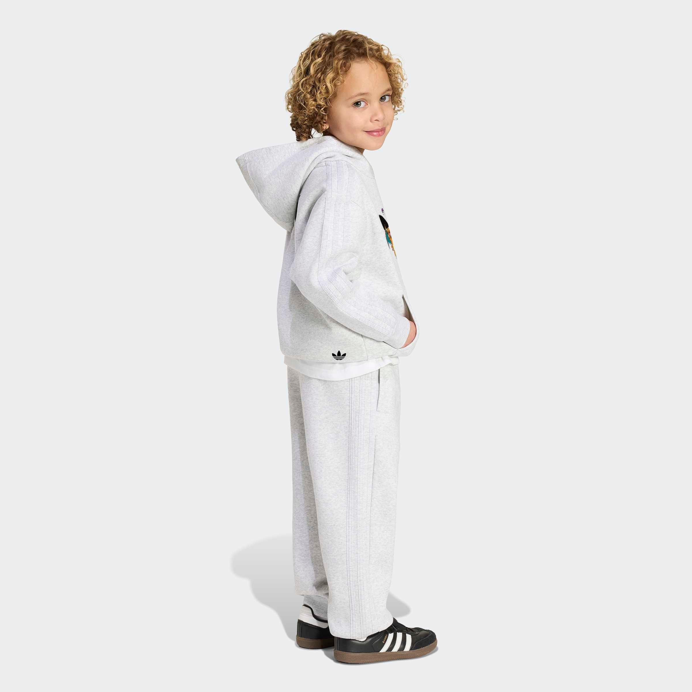 adidas Originals Trainingsanzug »ADIDAS POKÉMON HOODIE SET; LOCKER GESCHNITTEN« 2