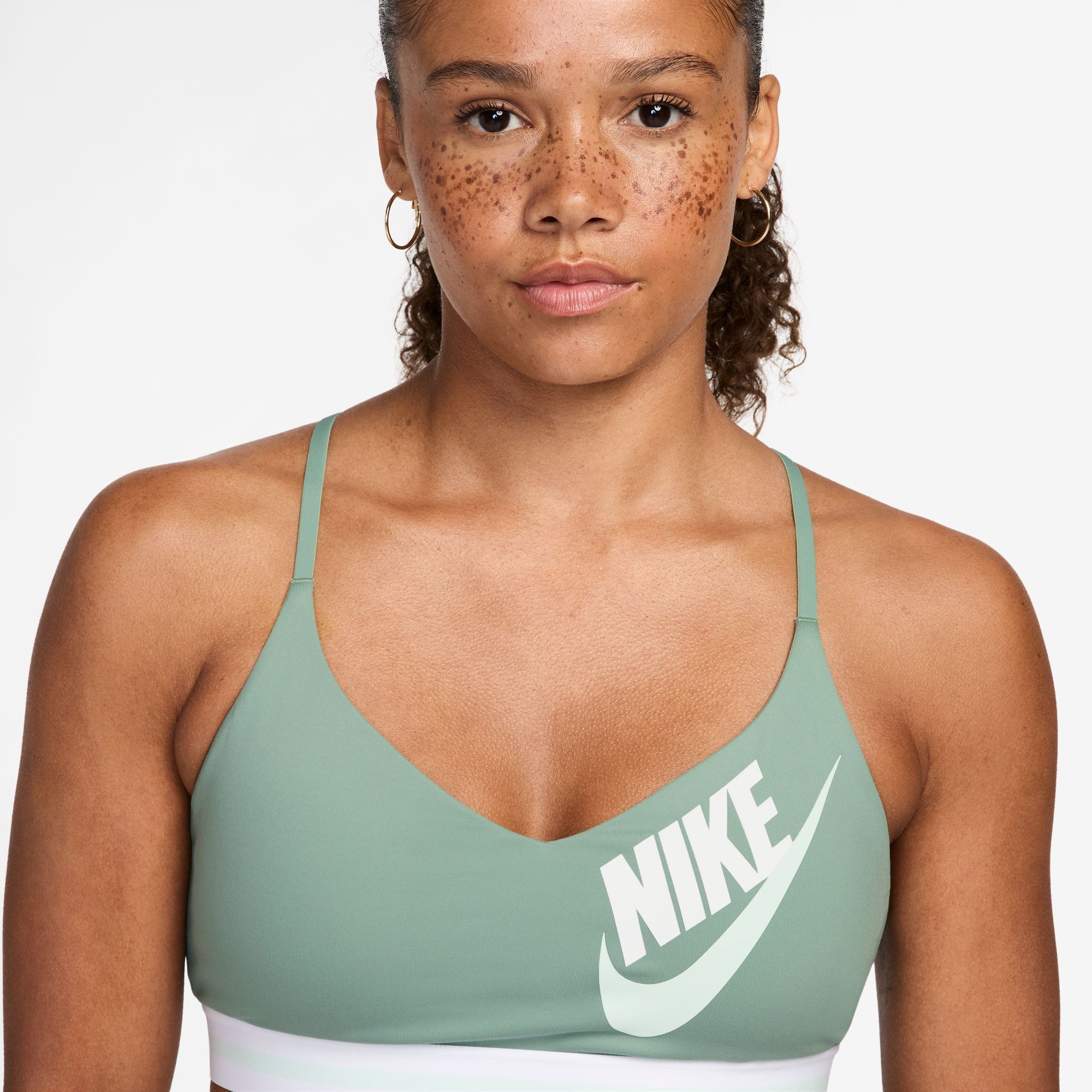 Nike Sport-BH »W NK INDY LS LOGO BRA« flexible Passform, für Training und sportliche Aktivitäten