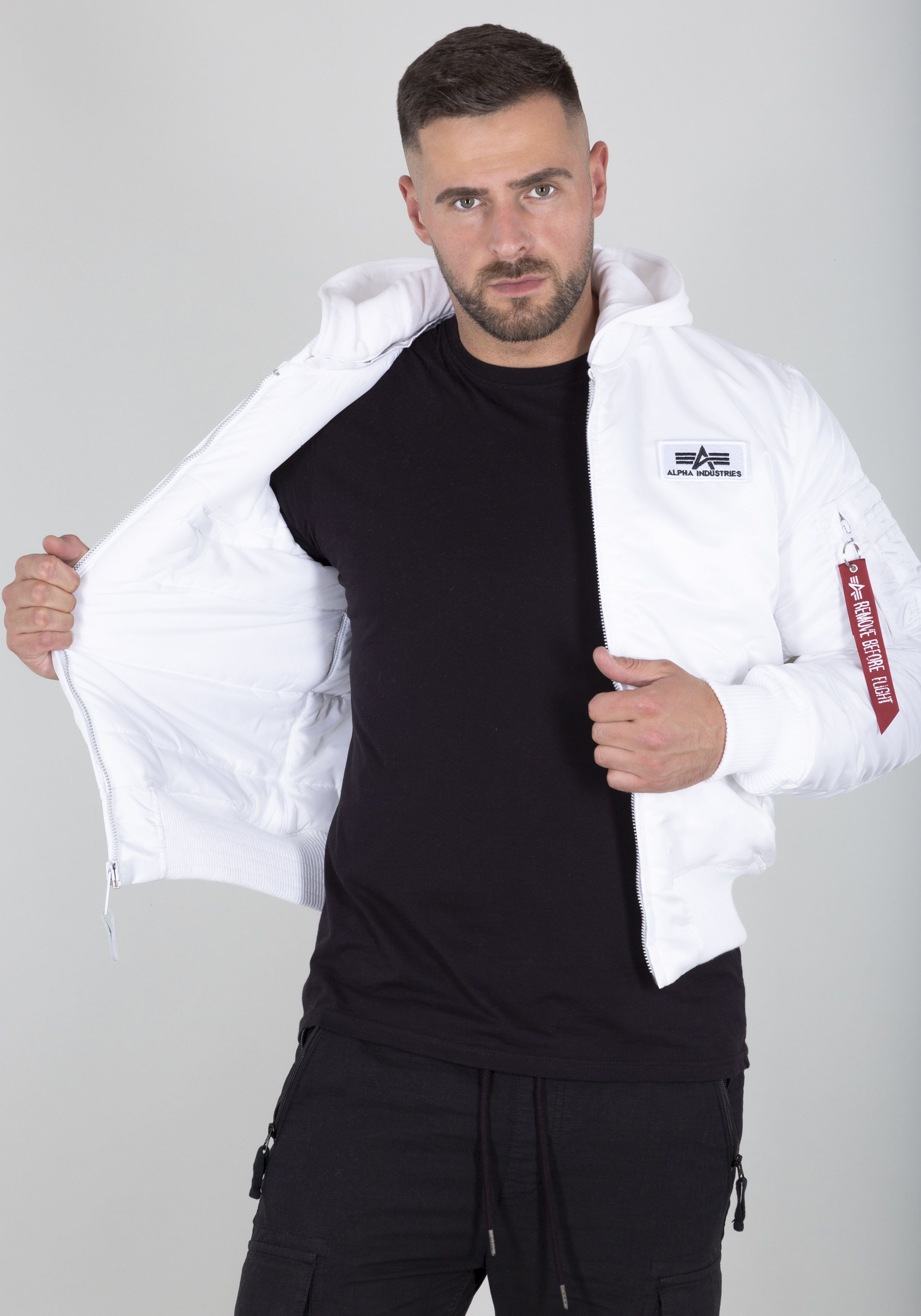 Thumbnail - Alpha Industries Bomberjacke "MA-1 ZH Back Print" mit Kapuze