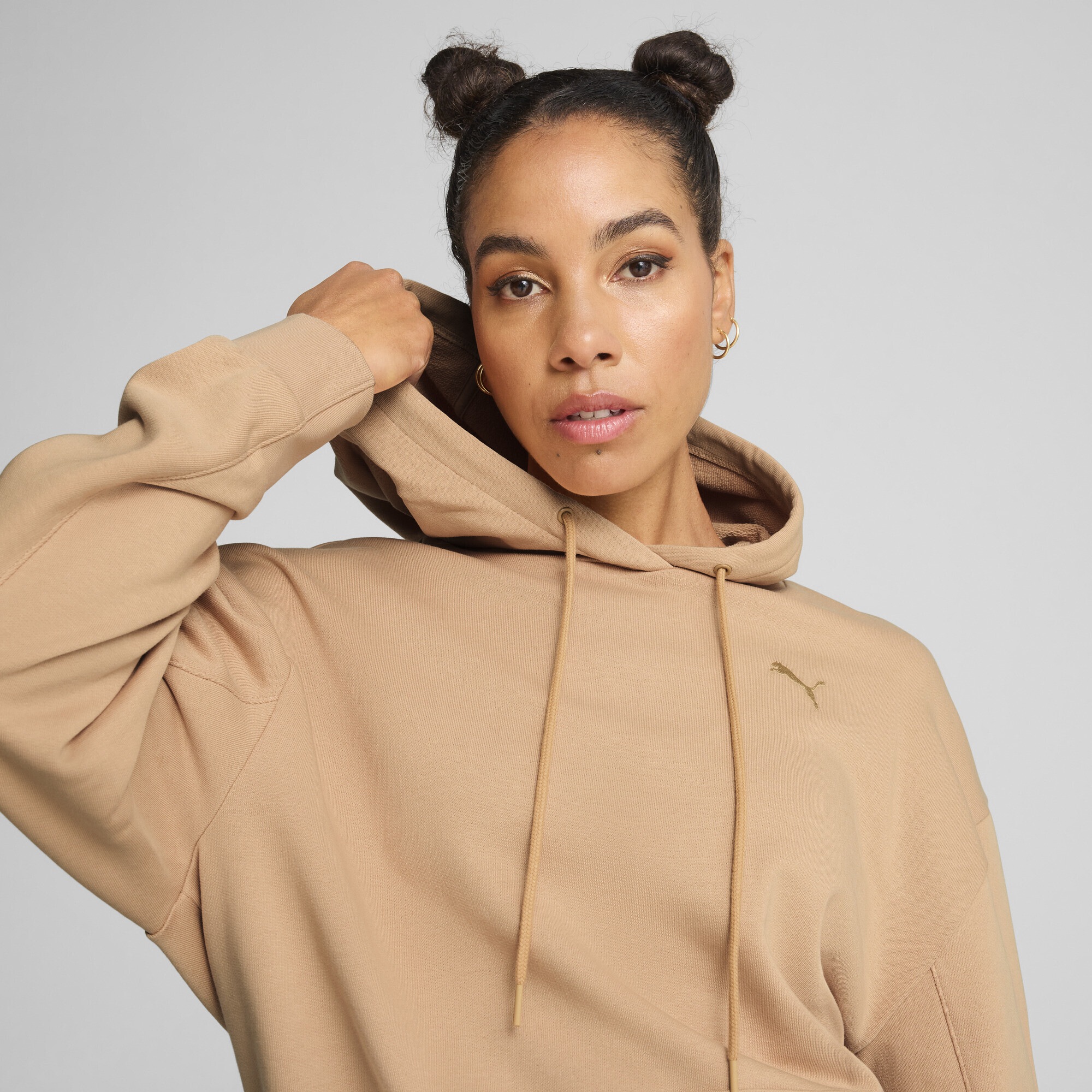 PUMA Hoodie »ESS Relaxed Fit Hoodie Damen«