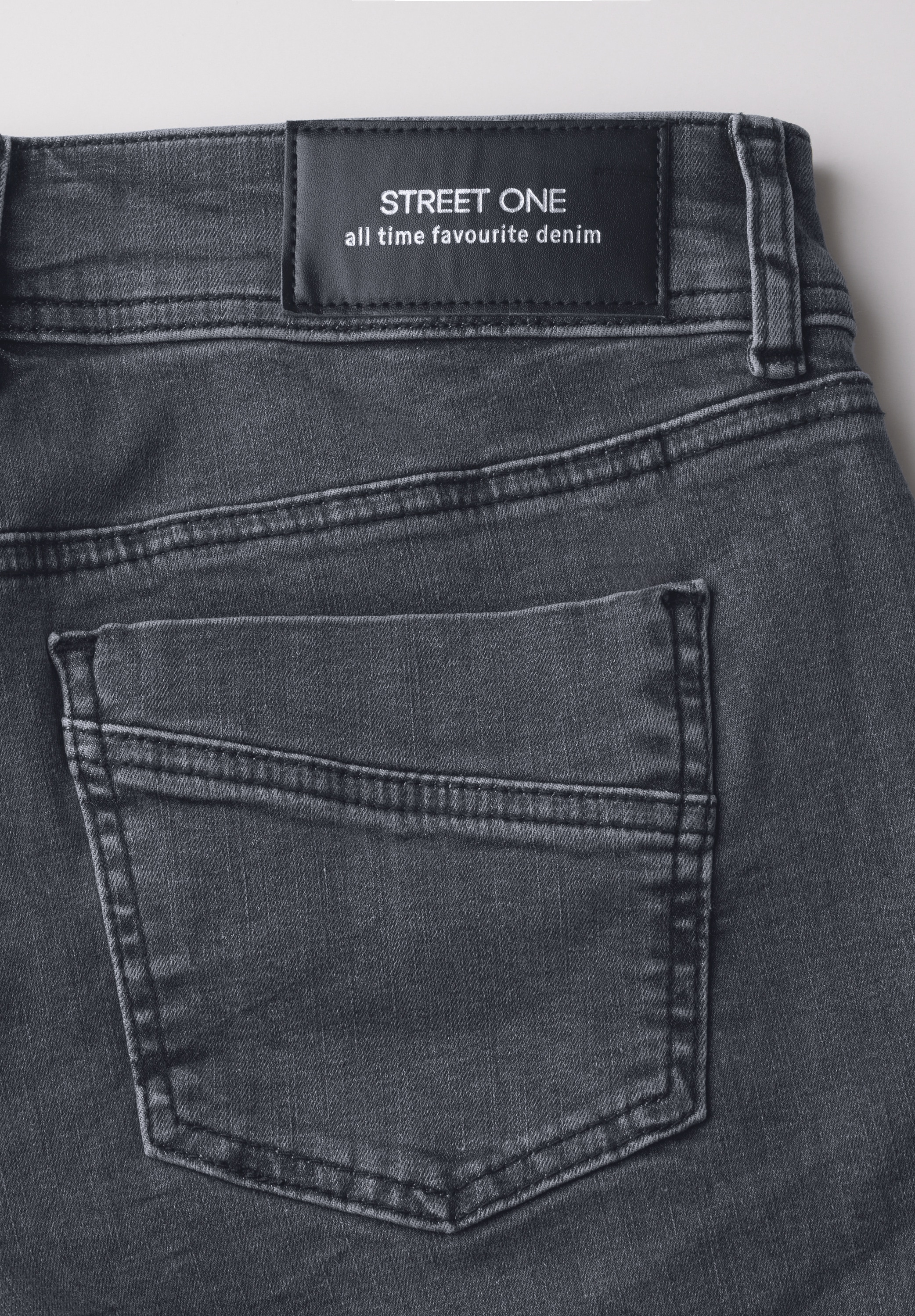STREET ONE Regular-fit-Jeans »Style Jane«, im Five-Pocket Style