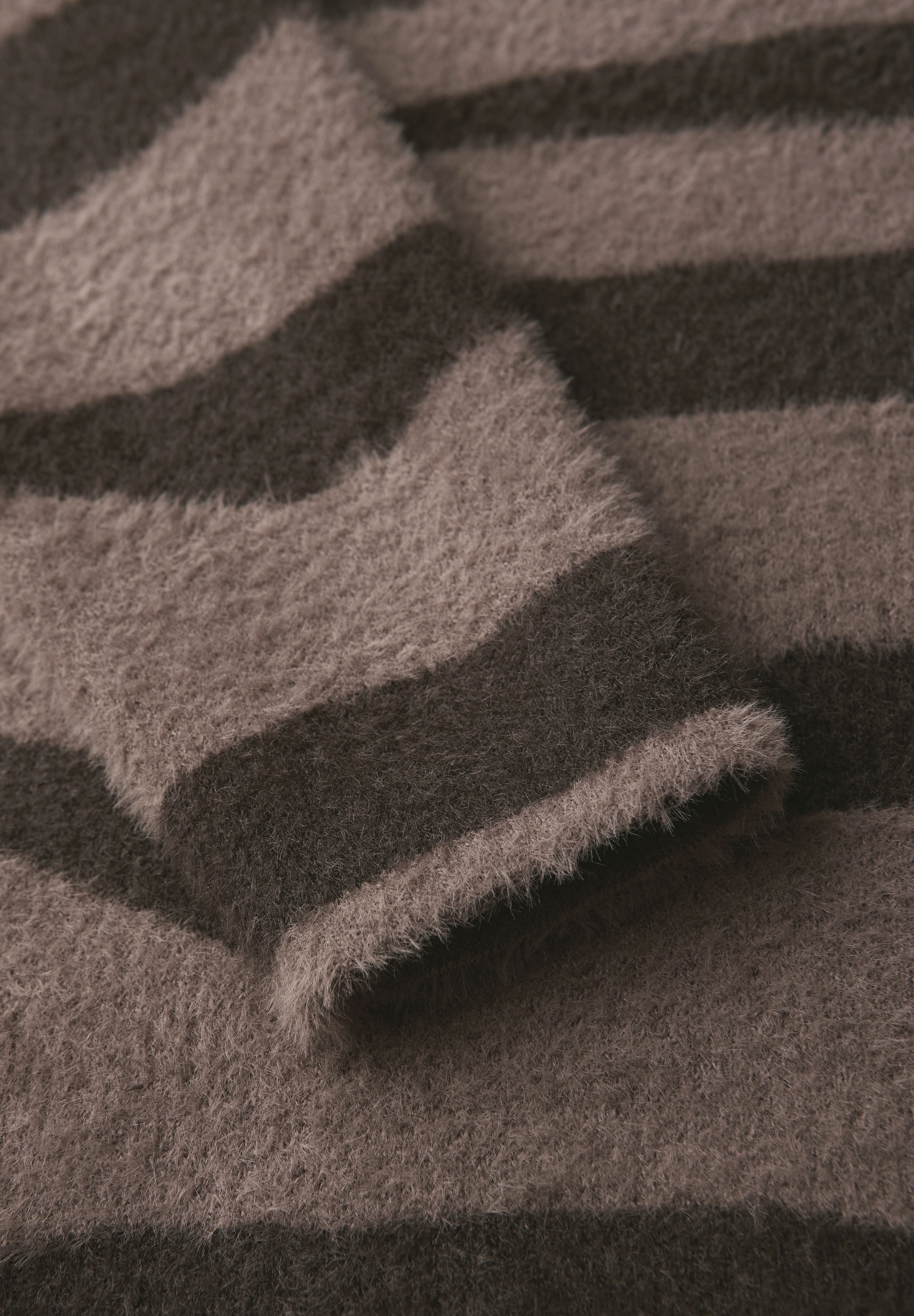 STREET ONE Jacquardpullover, mit Turtleneck