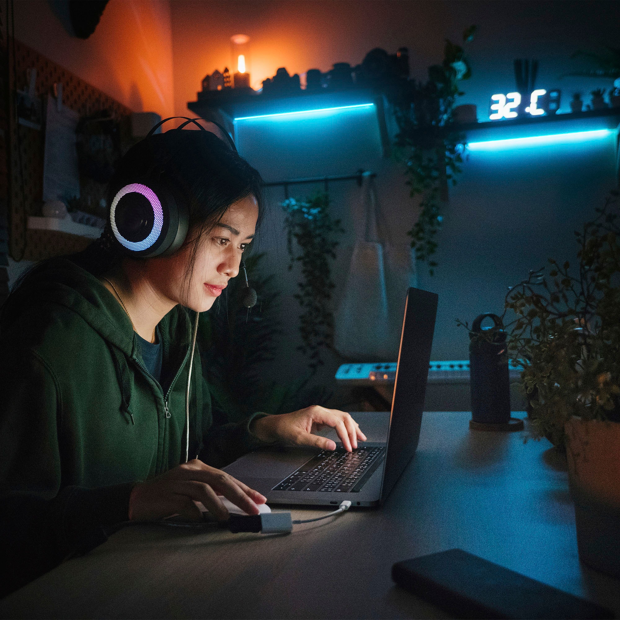 B.K.Licht LED-Streifen »USB LED Strip«, 150 St.-flammig, Lichtleiste, mit Fernbedienung, selbstklebend