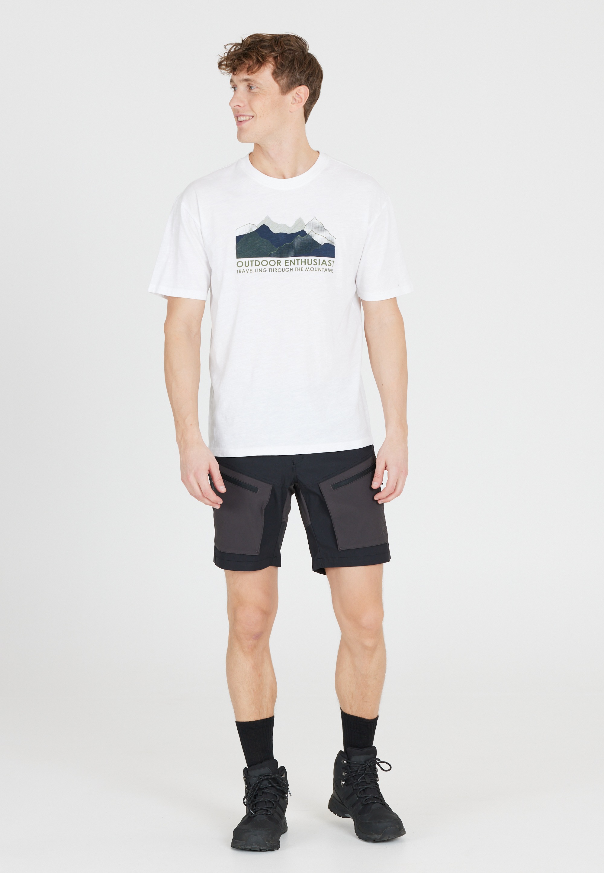 WHISTLER Shorts »Kodiak«, aus funktionalem und wasserabweisendem Material