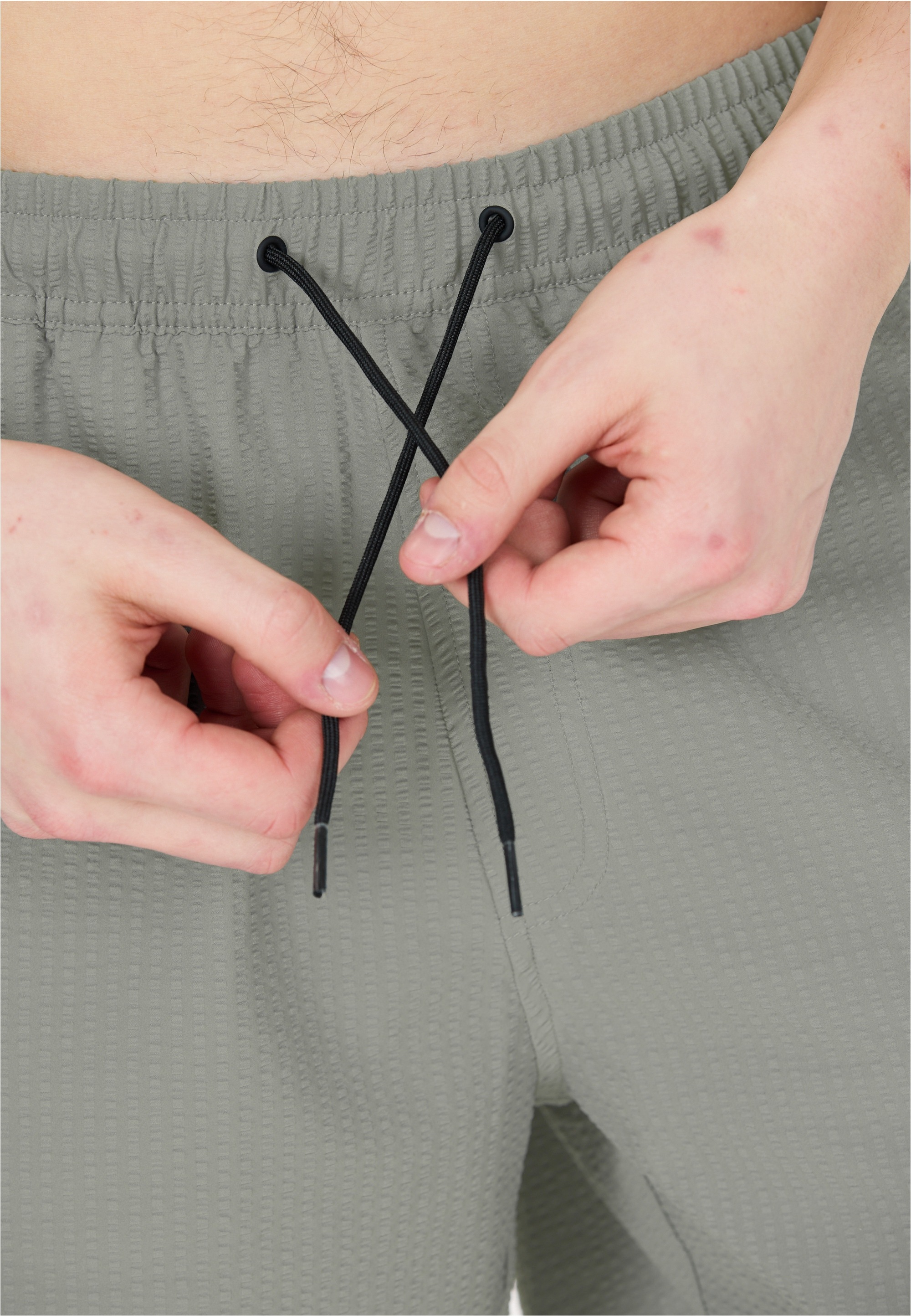 Virtus Badeshorts »Talon«, (1 St.), aus atmungsaktivem Material