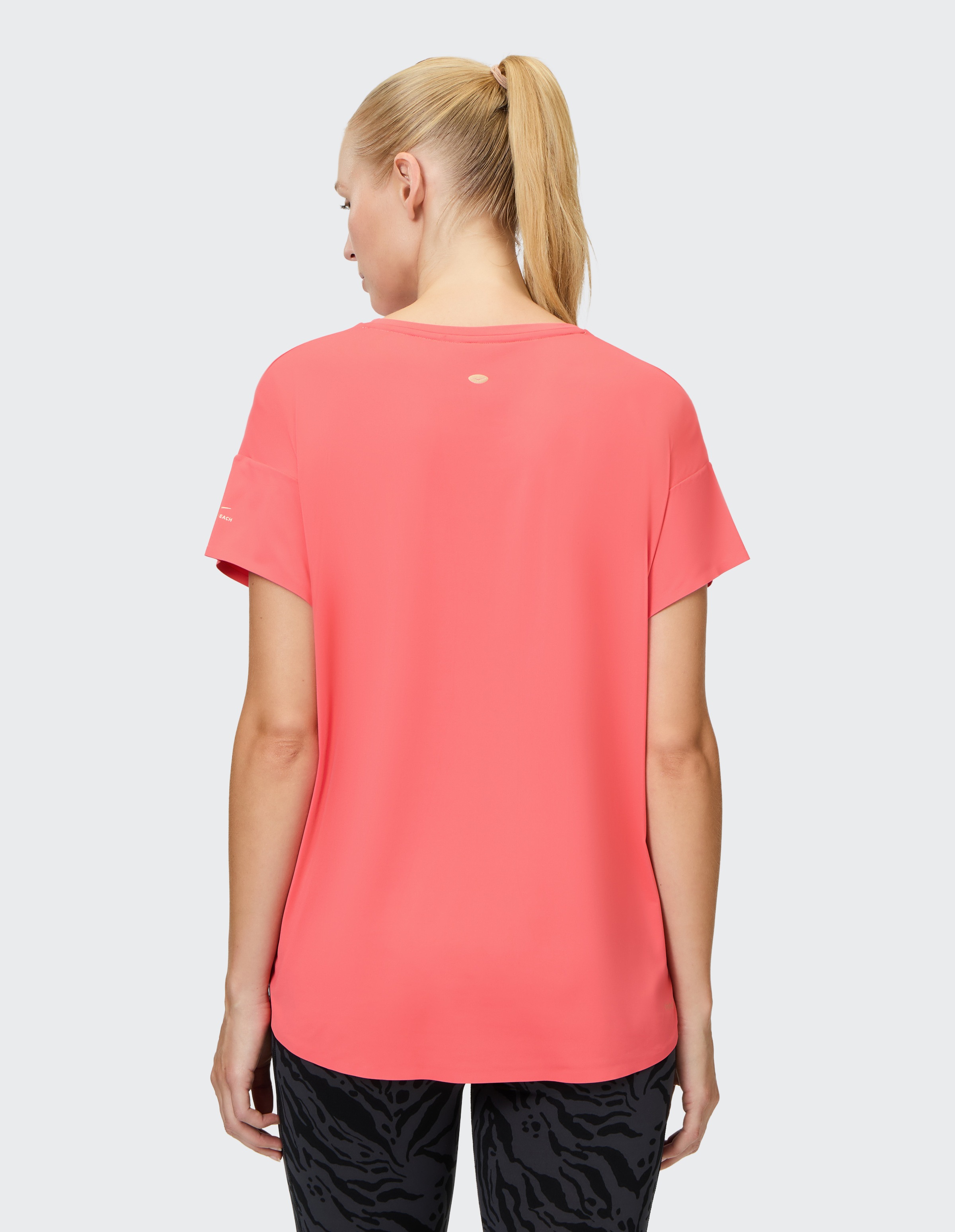 Venice Beach T-Shirt "EDANA" weiter Schnitt, sportlicher Stil, feuchtigkeit günstig online kaufen