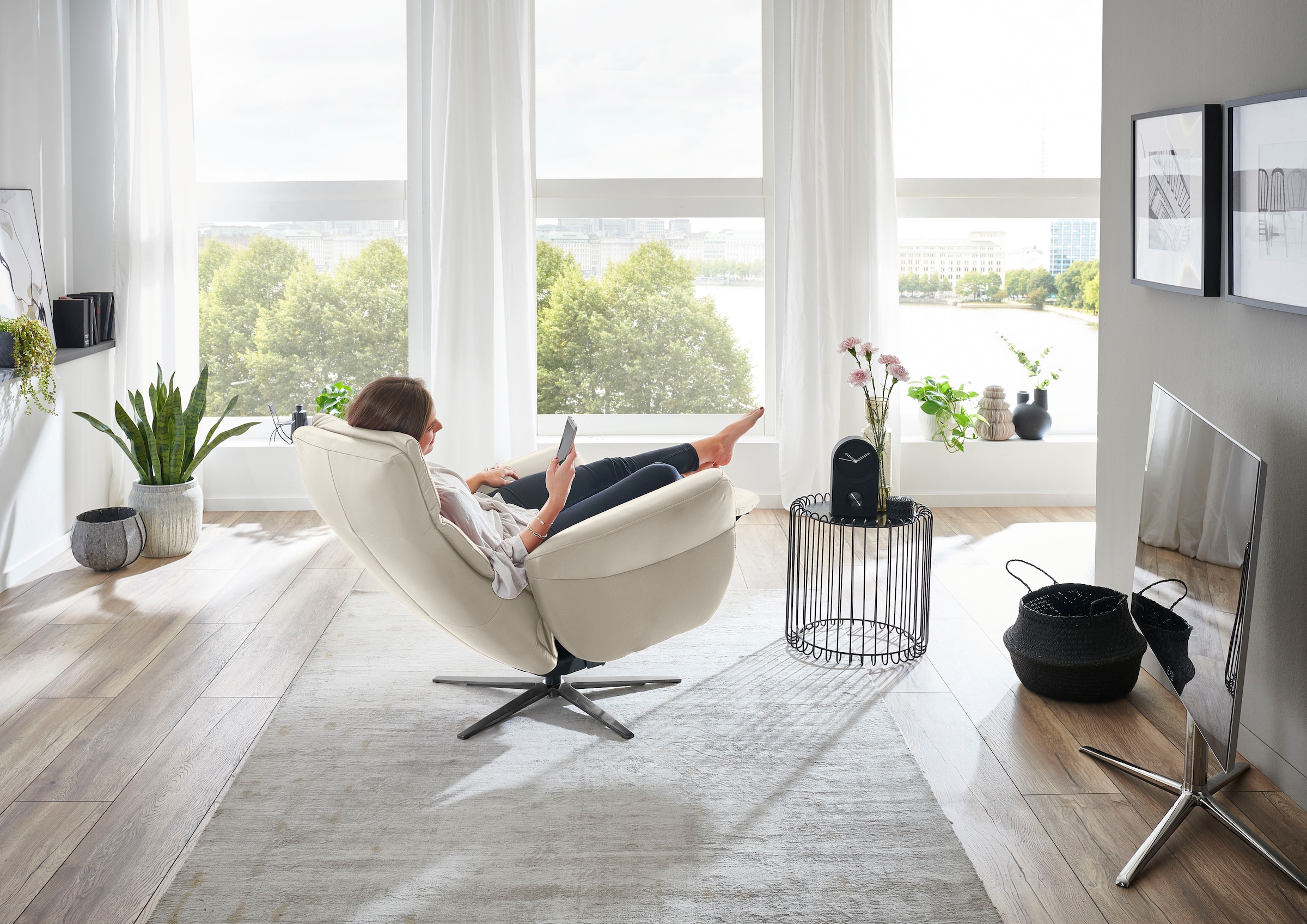 Die PlanBar Relaxsessel »PN-RS20038 mit Metallsternfuß inkl. Relaxfunktion und Kopfverstellung« 1 Stk. tlg. 360° drehbar, mit Gasdruckverstellung