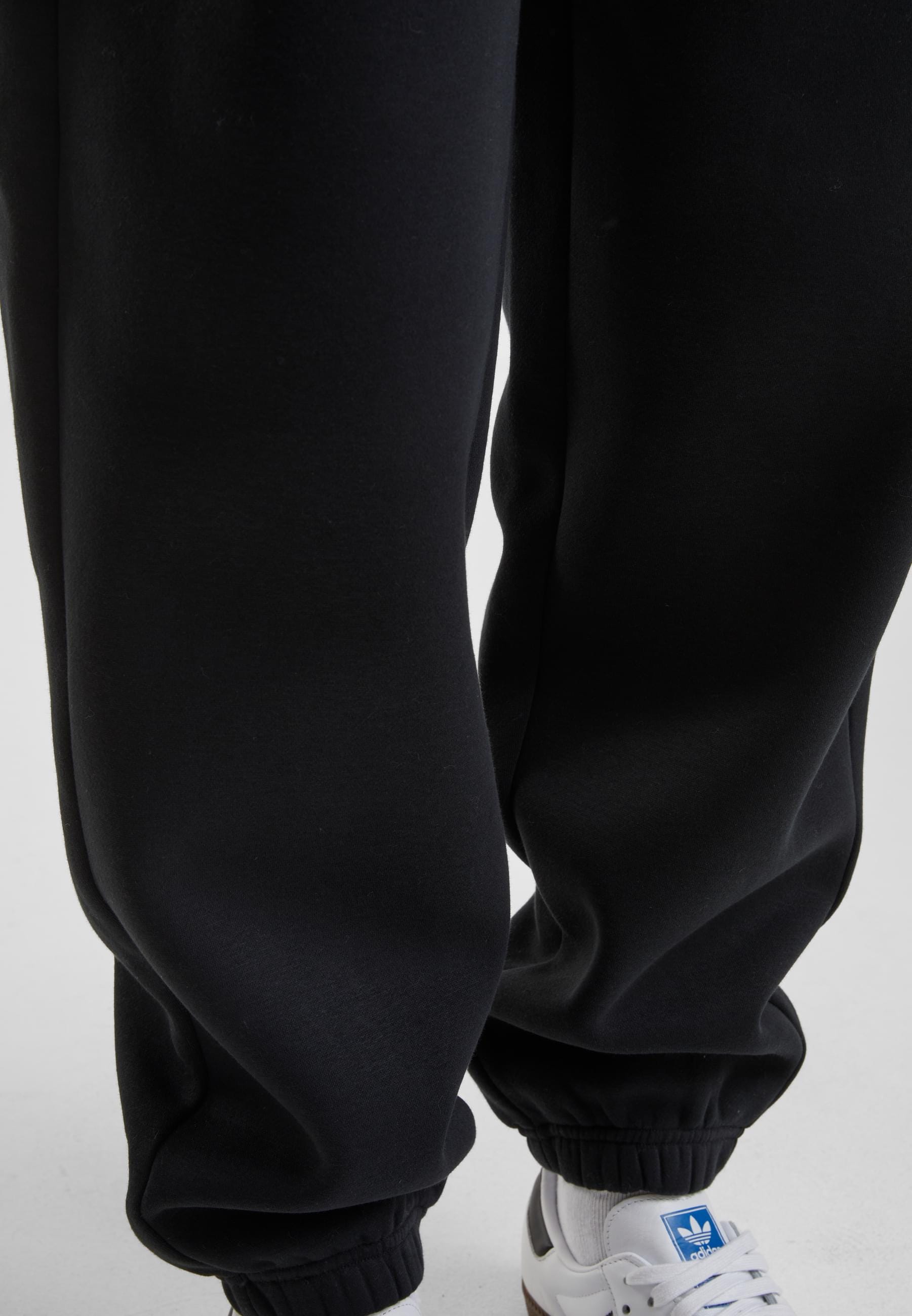 URBAN CLASSICS Jogginghose »Urban Classics Ladies Fluffy Sweatpants«, (1 tlg.)