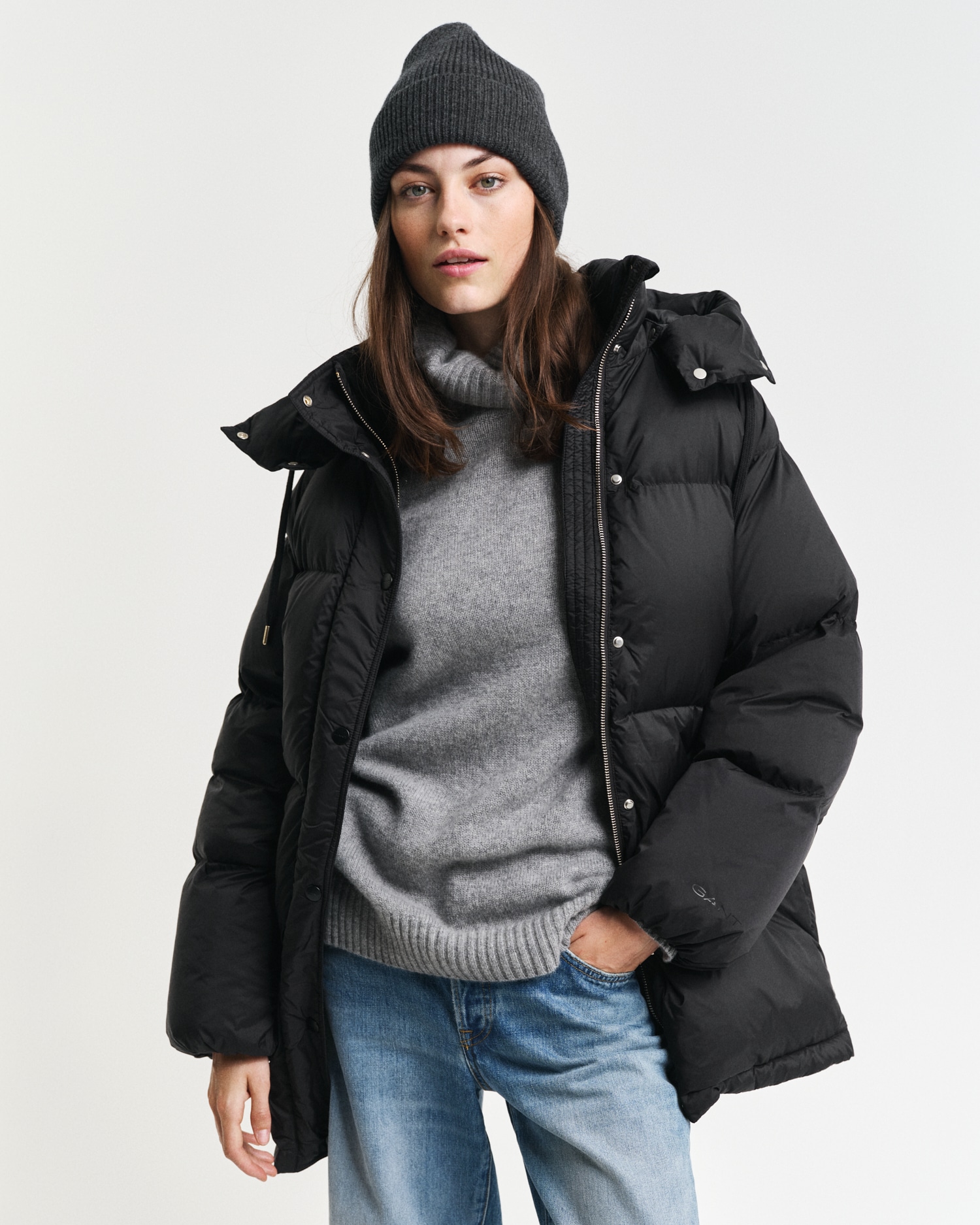 Gant Steppjacke »MID LENGTH DOWN JACKET«, mit Kapuze, mit 2-Wege-Reißverschluss