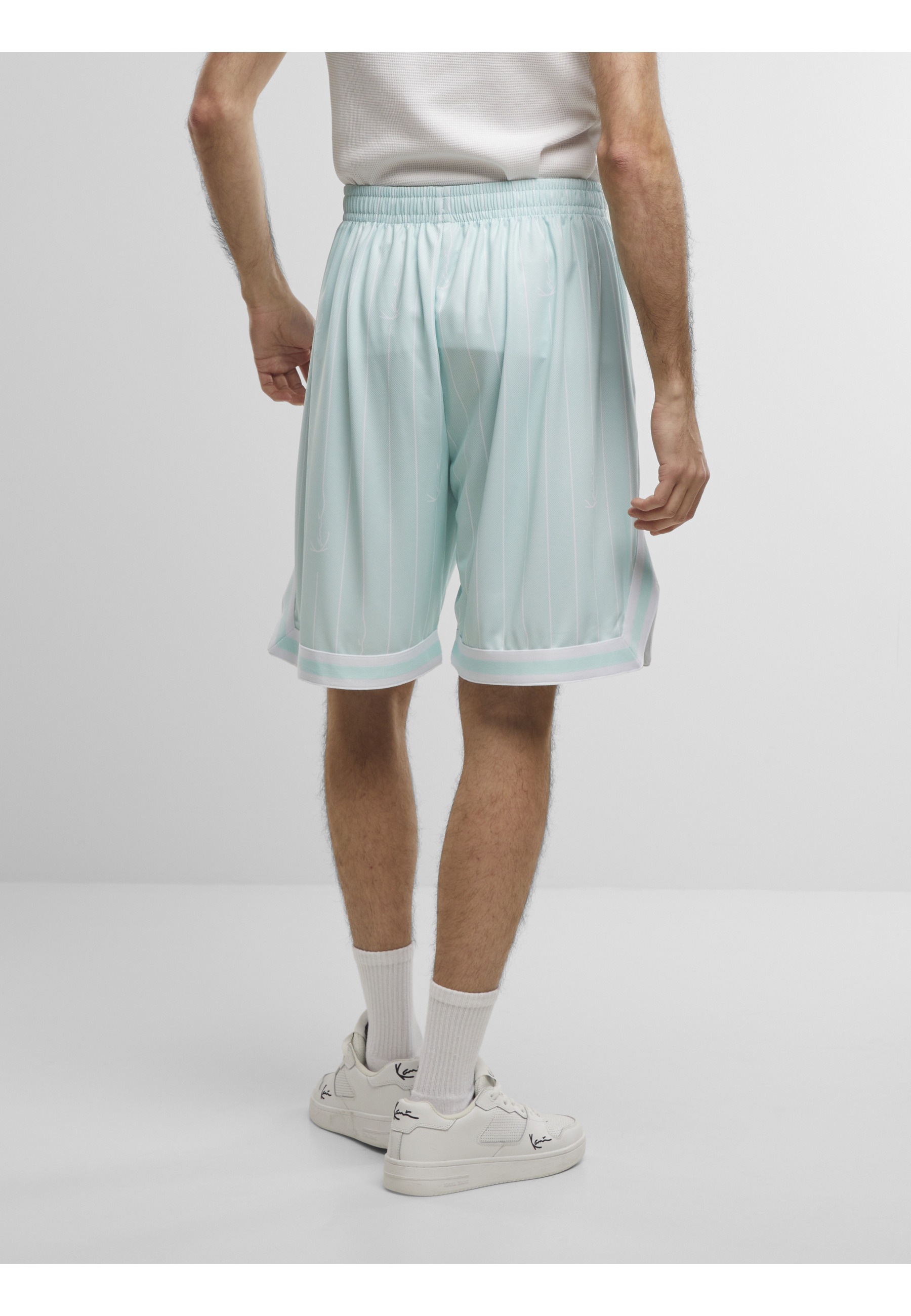 Karl Kani Shorts »Karl Kani Small Varsity Logo Pinstripe Mesh Shorts«