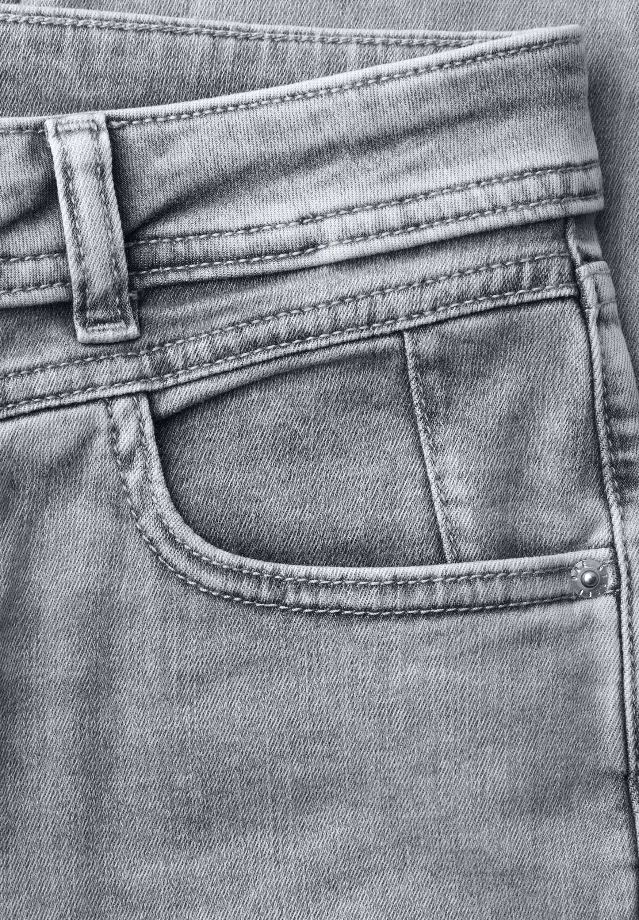 STREET ONE Slim-fit-Jeans Middle Waist