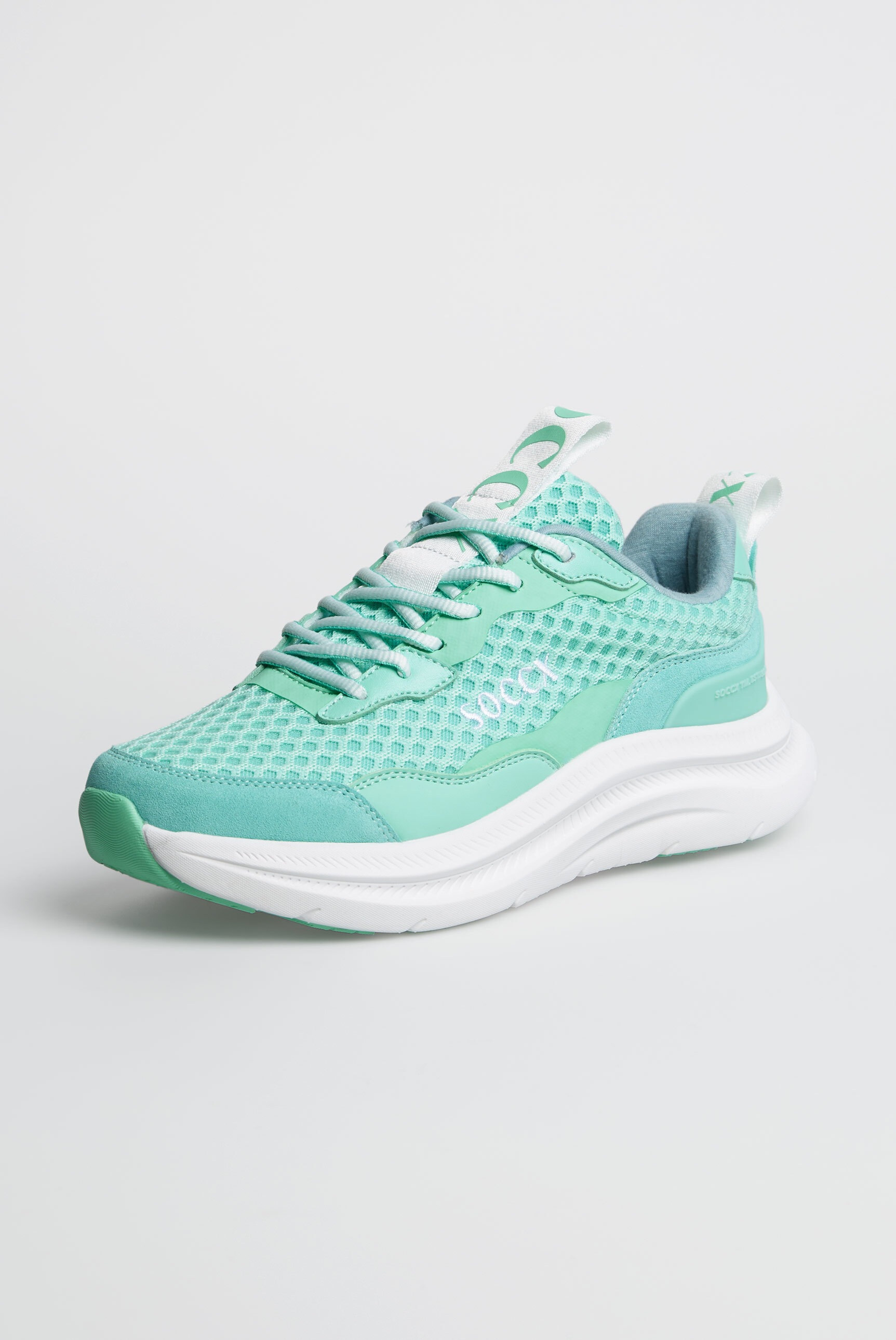 SOCCX Sneaker  mit wasserabweisendem Mud Cover