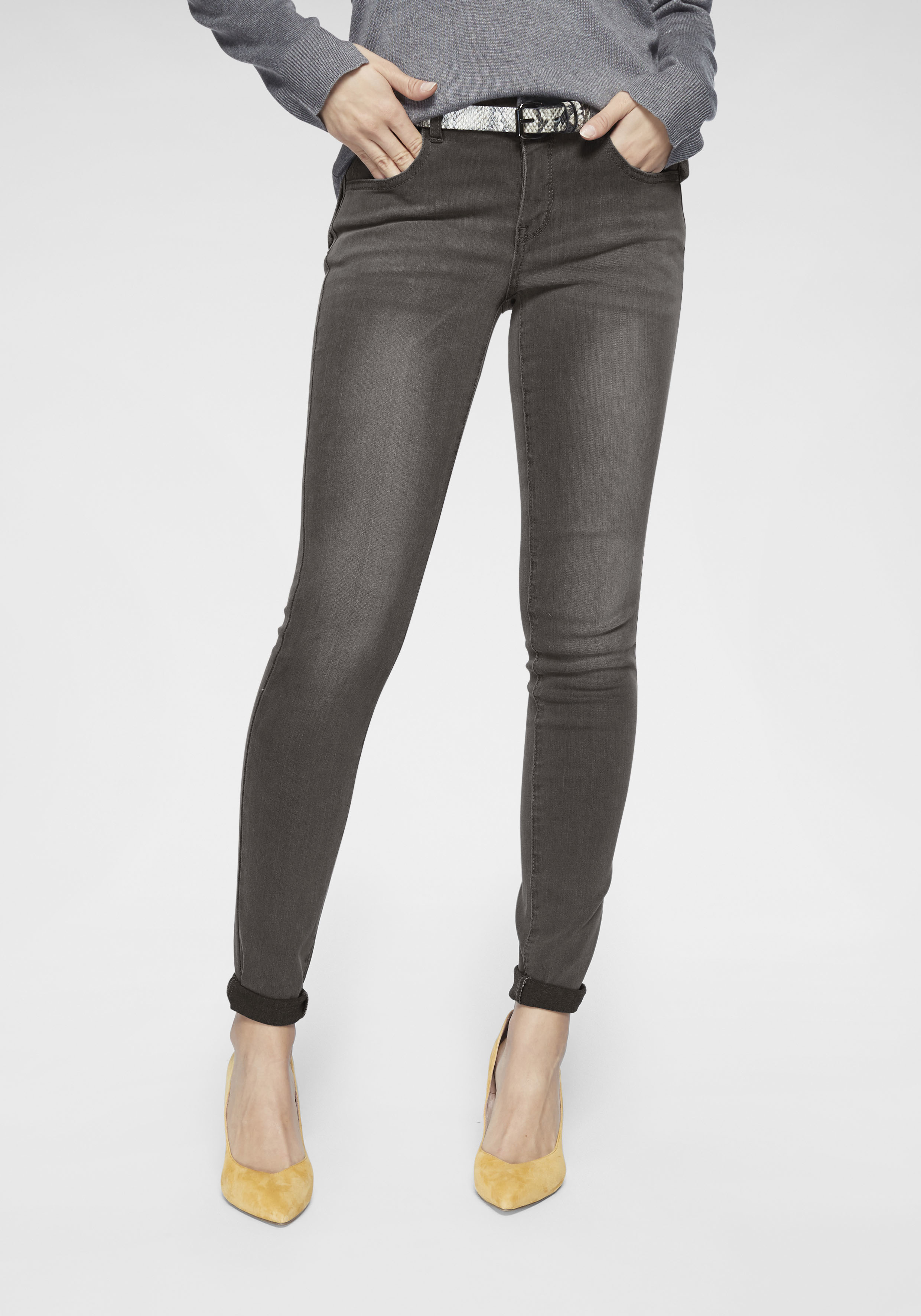 Tamaris Skinny-fit-Jeans "aus bequemen Stretch-Denim" schmale Beinweite, mit Gürtelschlaufenbund, mit Metallreißverschluss