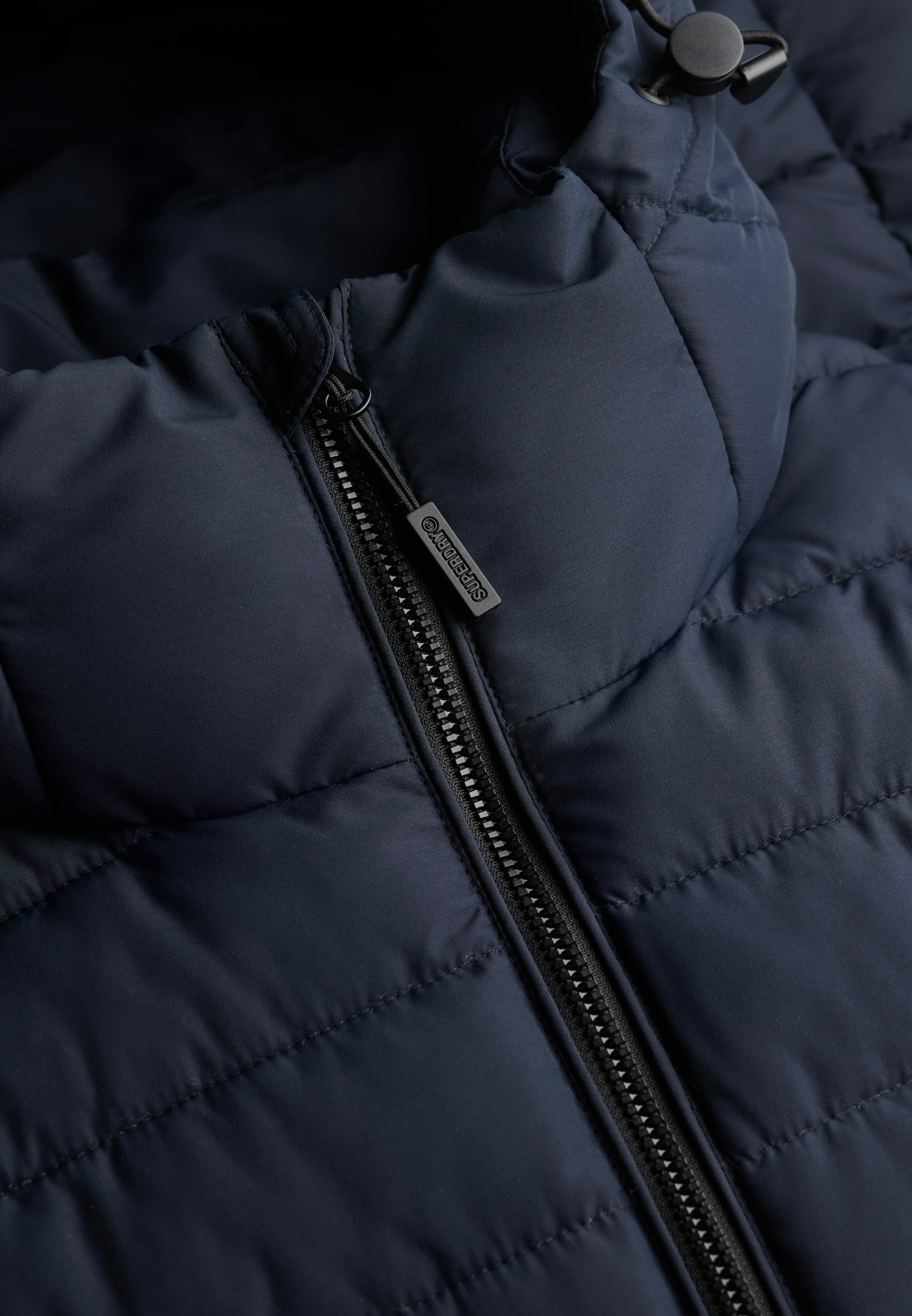 Superdry Steppjacke »HOODED FUJI JACKET« mit Kapuze Kunstfaser, regular fit