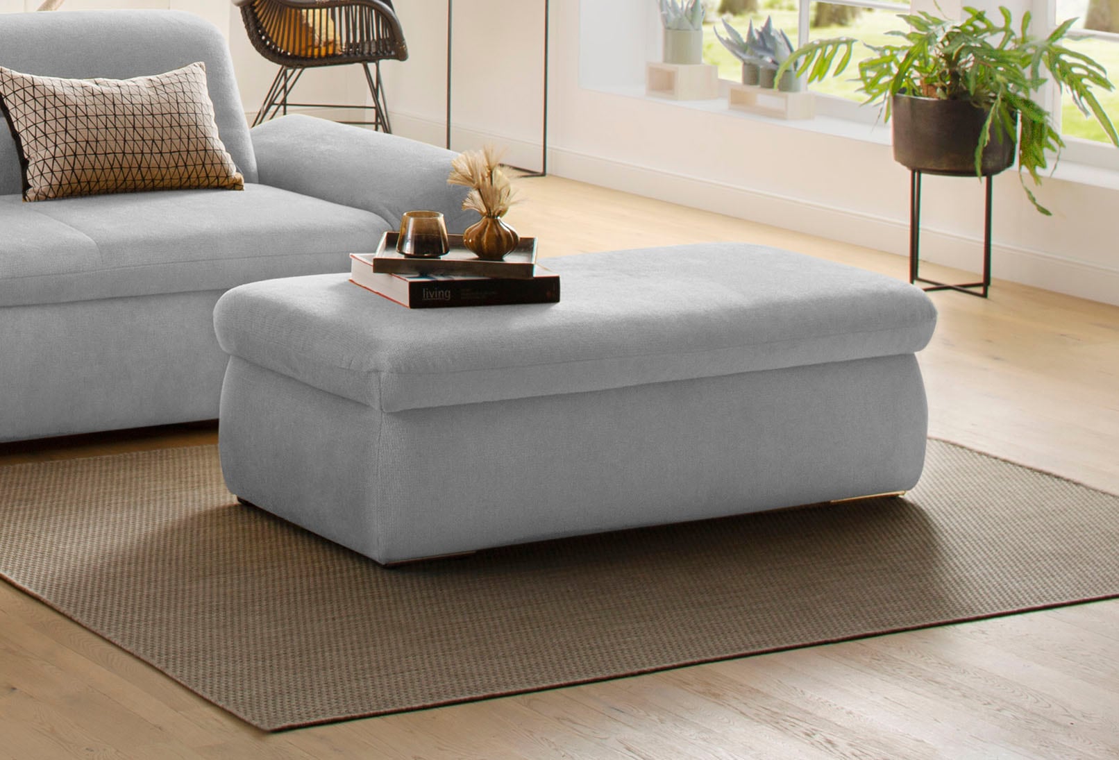 Home affaire Polsterhocker "Avesa" Mit großem Staufach, passend zur Serie " günstig online kaufen