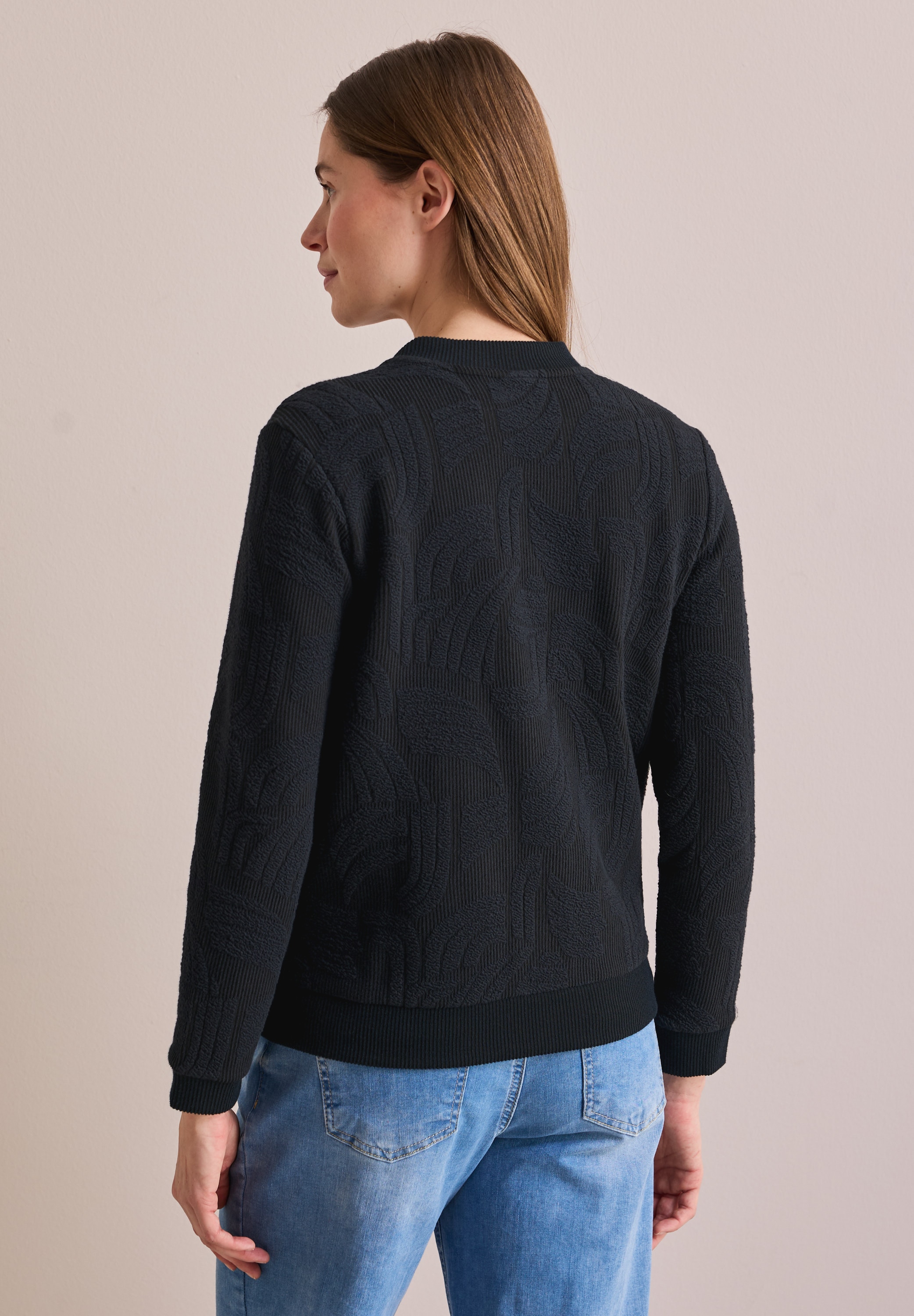 Cecil Cardigan, mit Stehkragen