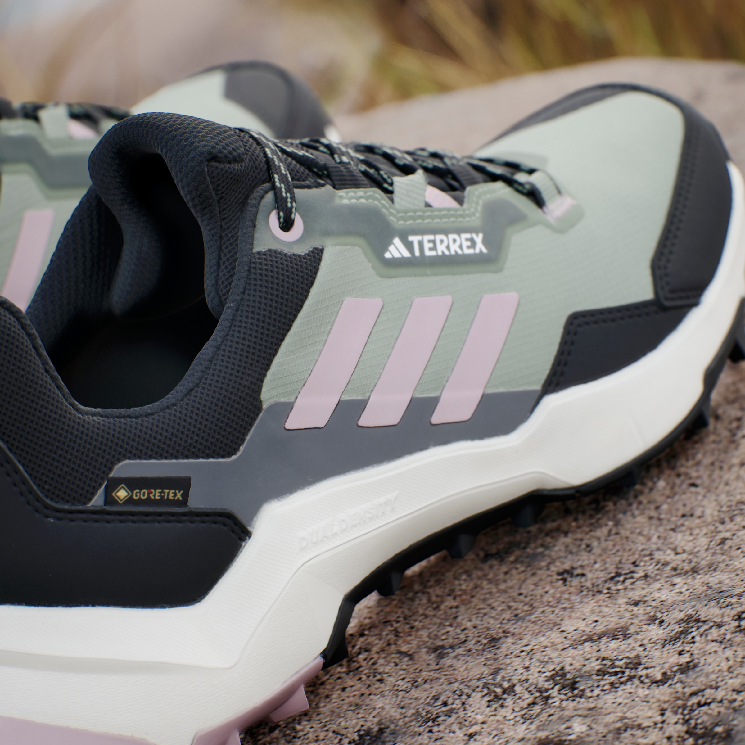 adidas TERREX Wanderschuh »TERREX AX4 GORE-TEX«, wasserdicht