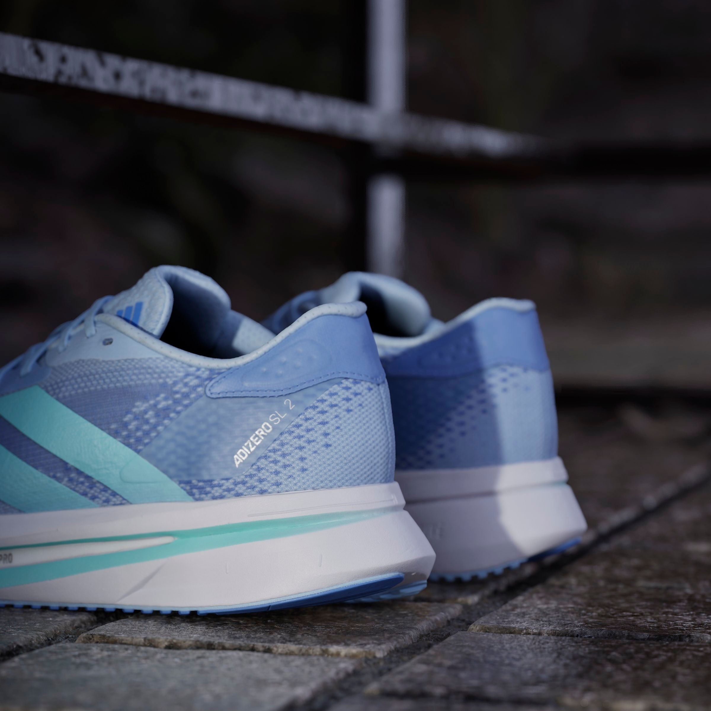 adidas Performance Laufschuh »ADIZERO SL2«, mit Lightstrike-Sohle