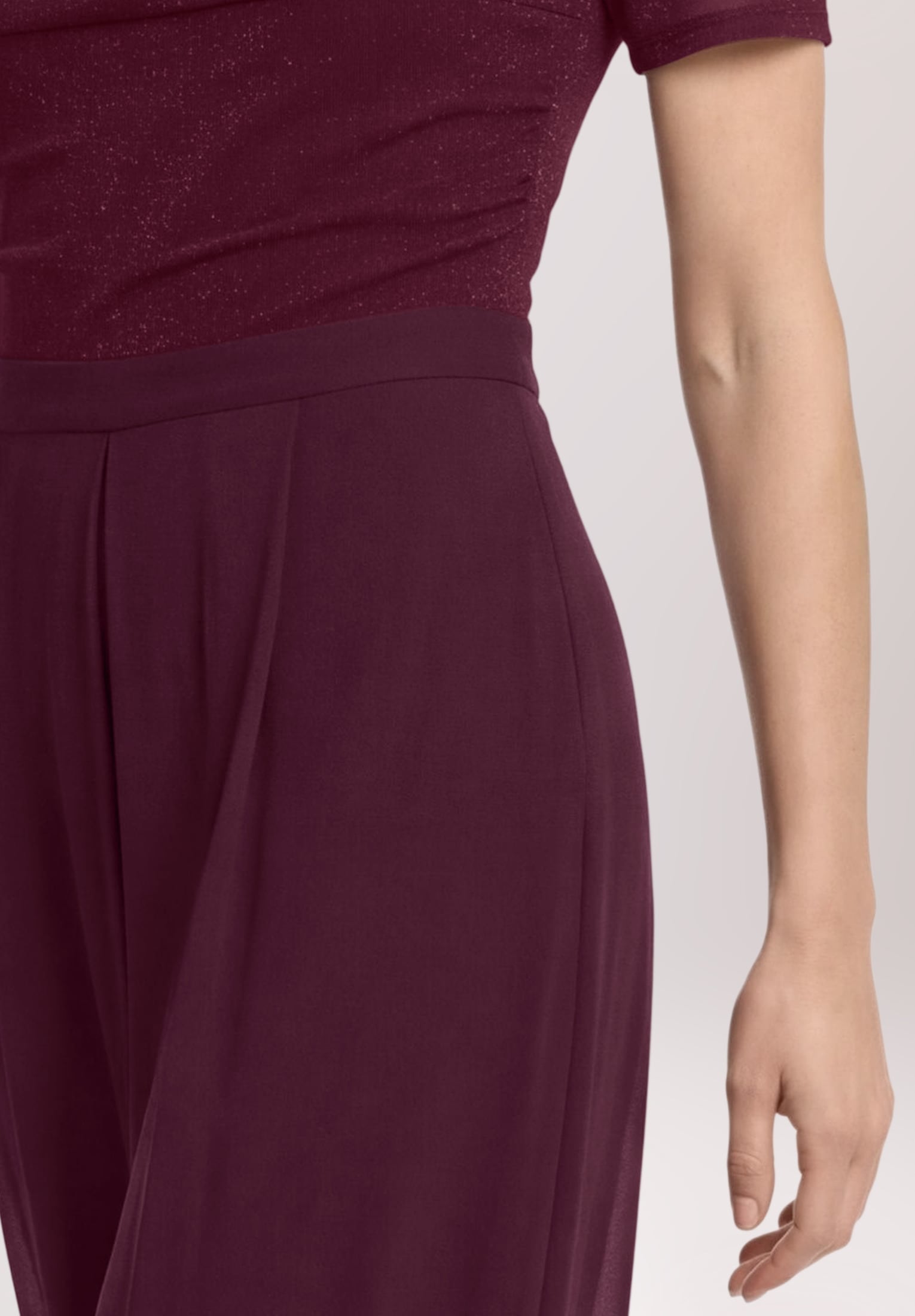 Vera Mont Overall »Damen mit Wasserfallausschnitt« 1