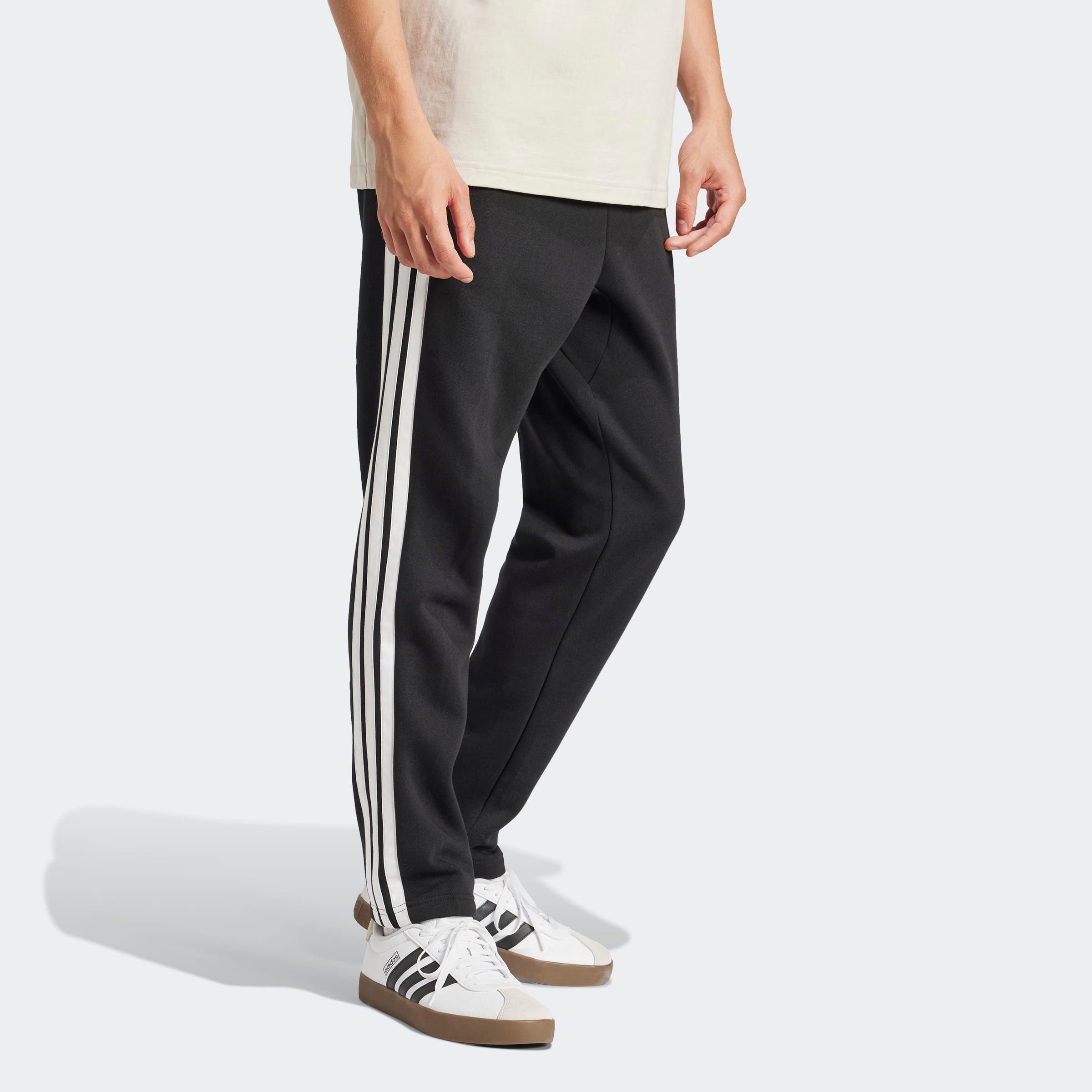 adidas Sportswear Sporthose "ESSENTIALS 3-STREIFEN OPEN HEM" aus Baumwolle, günstig online kaufen