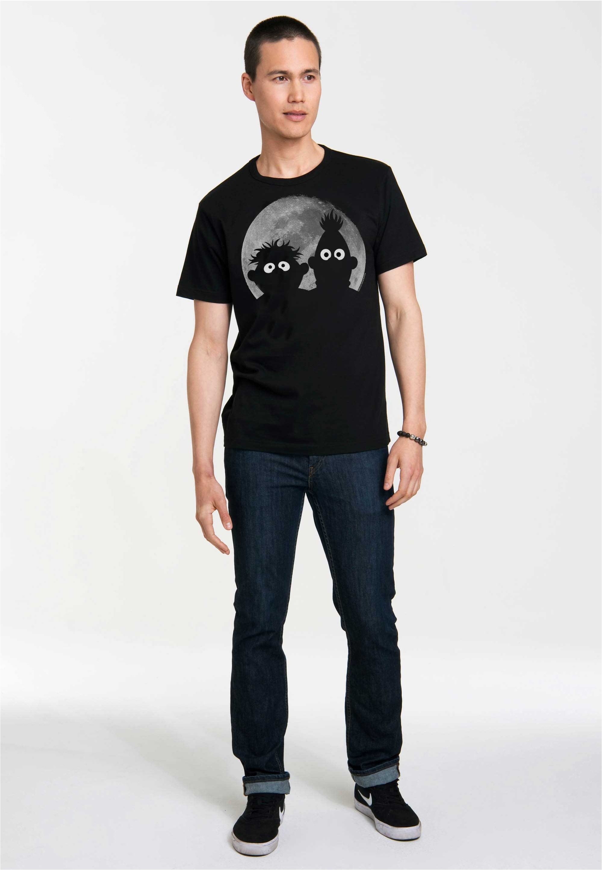 LOGOSHIRT T-Shirt »Sesamstraße - Ernie & Bert«, mit coolem Print
