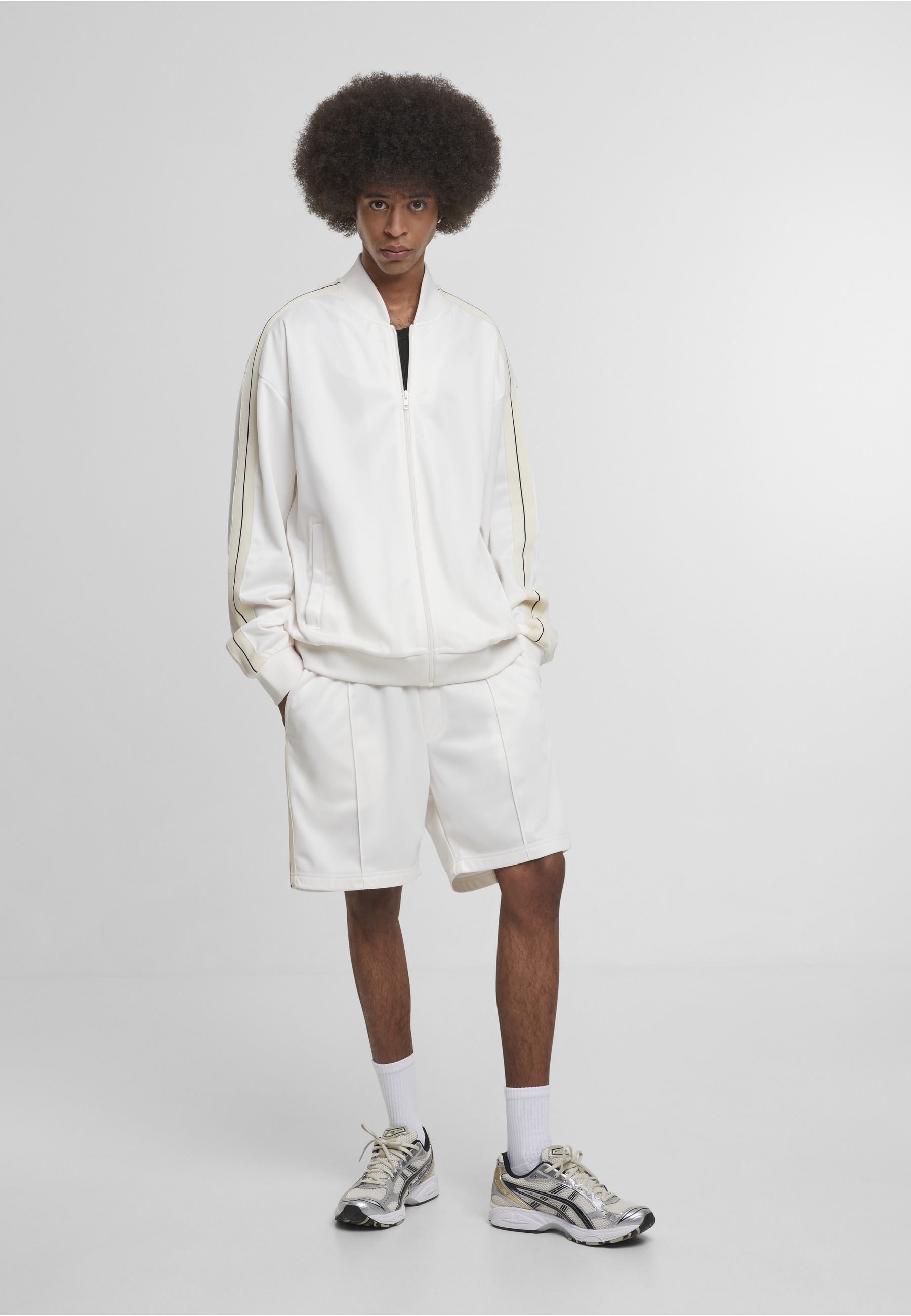 URBAN CLASSICS Shorts »Urban Classics Tennis Core Shorts«