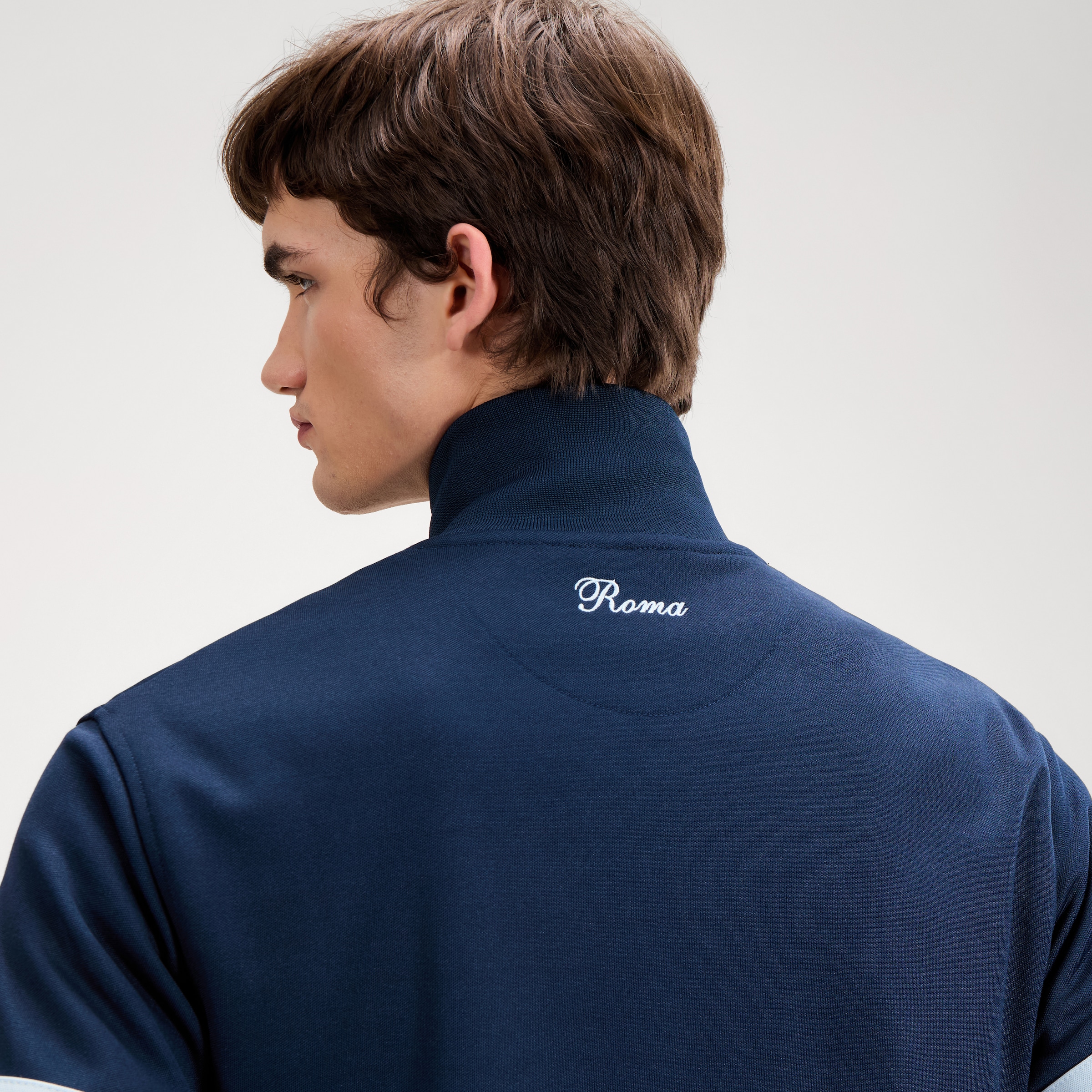 Ellesse Trainingsjacke »ROMA TRACK JACKET« sportlicher Stil, für vielseitige Aktivitäten, komfortable Passform