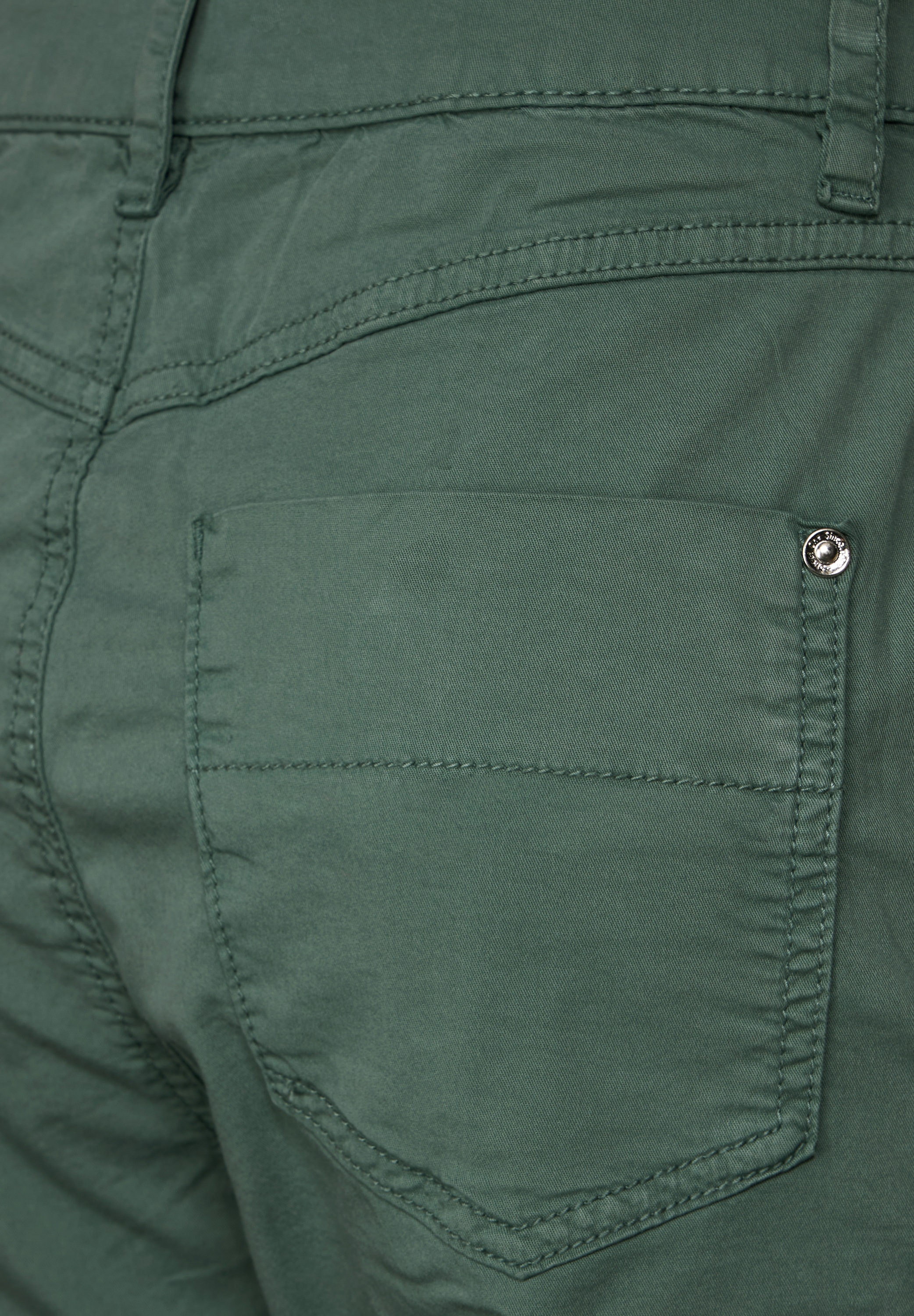 STREET ONE Cargohose, mit Cargo Taschen