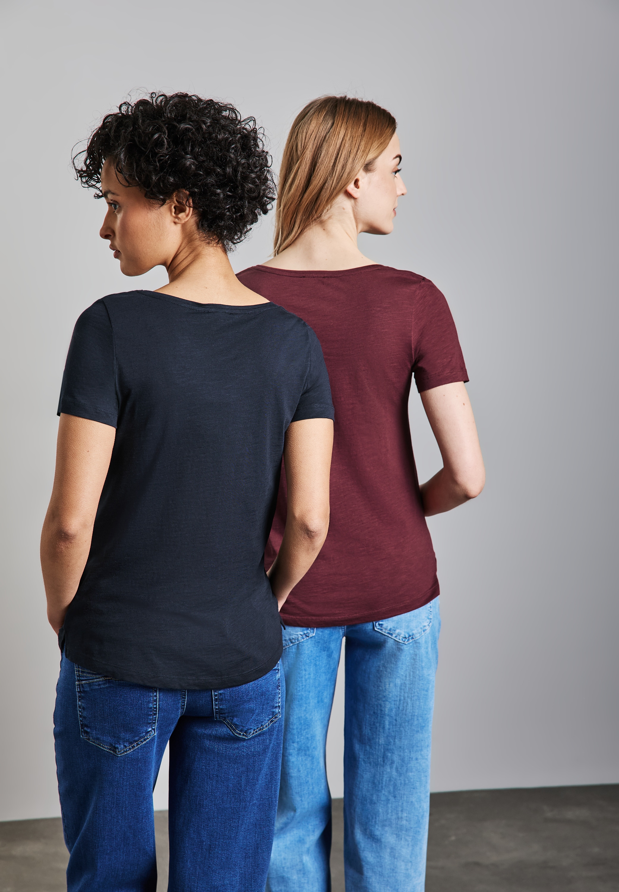 STREET ONE V-Shirt, im soften Baumwoll-Mix