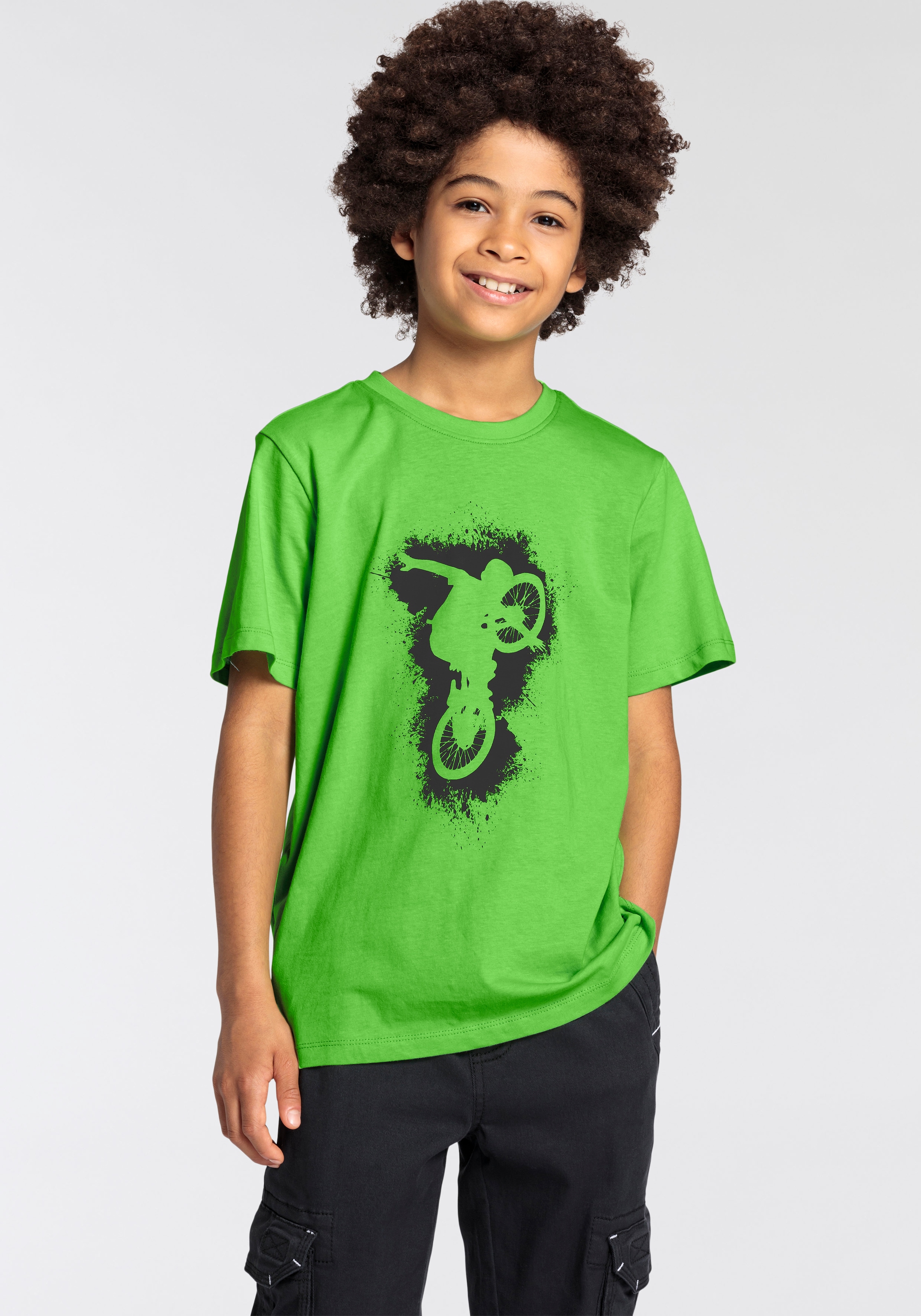 KIDSWORLD Jungen T-Shirt "Biker - Druck", grün, Gr. 164, bedruckt, Single Jersey, Obermaterial: 100% Baumwolle, Shirts, Kurzarm, Basic-Passform, mit