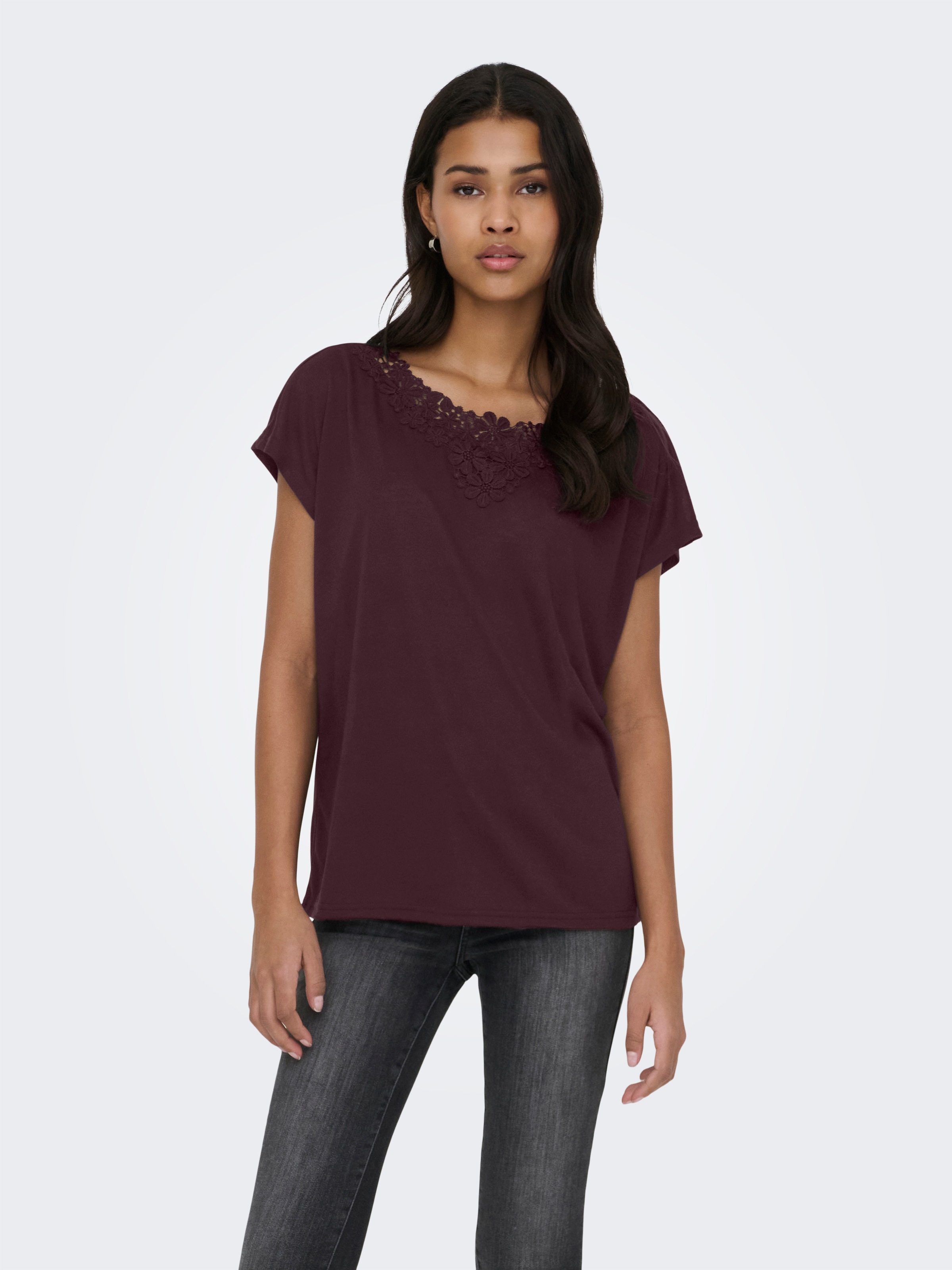 ONLY Spitzenshirt "ONLWINNIE S/S TOP CS JRS" Polyester, regular fit günstig online kaufen