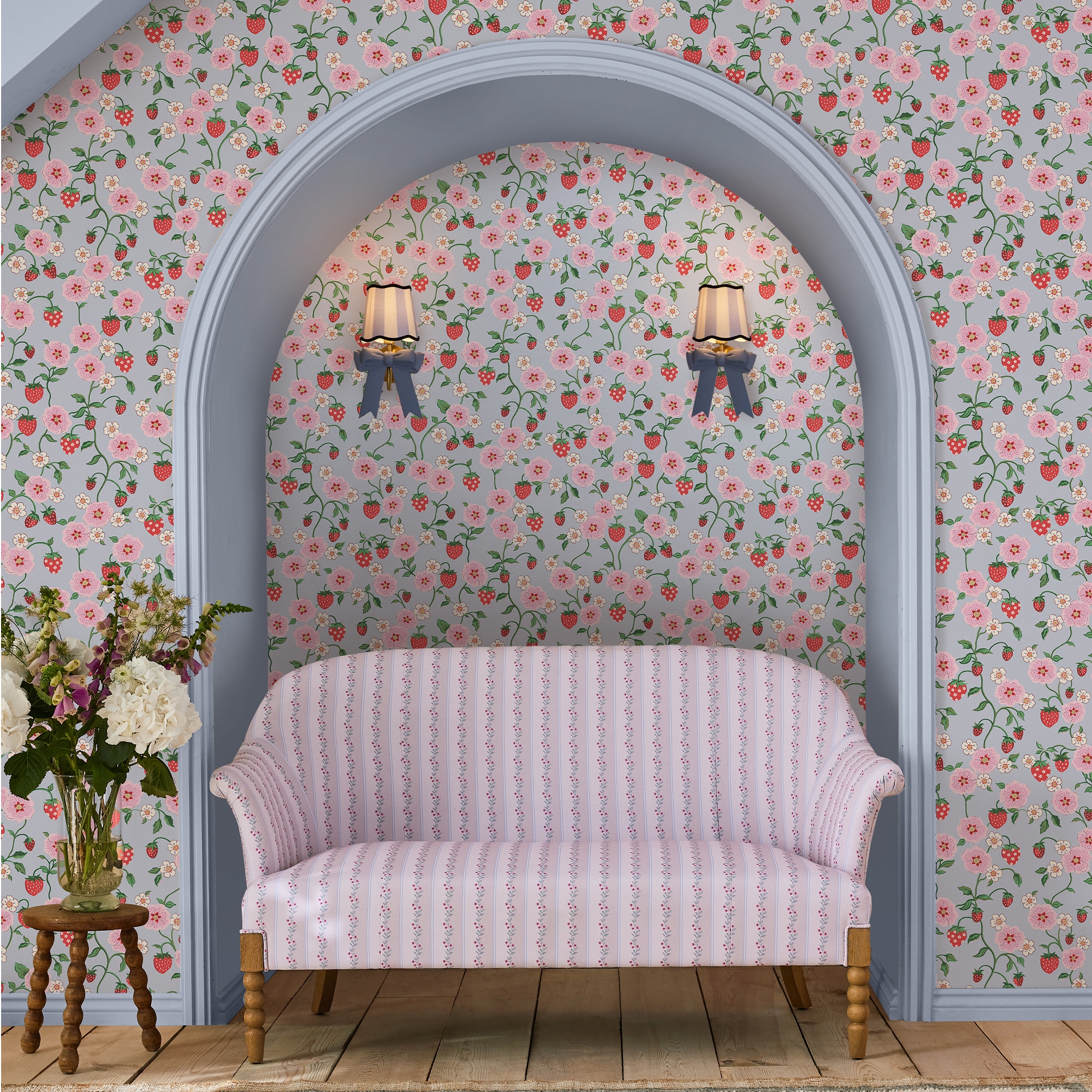 Cath Kidston Vliestapete "Strawberry Summer" geblümt glatt 10mx52cm (ca. 5m2)