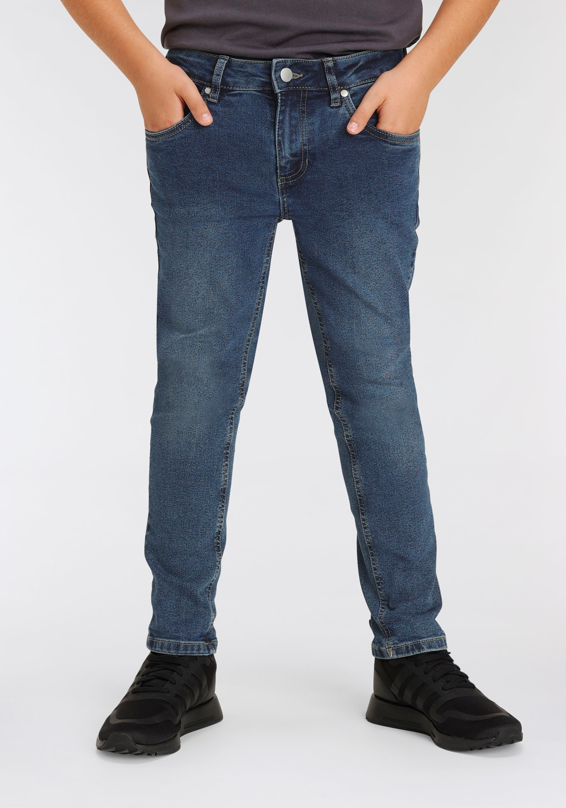 KIDSWORLD Stretch-Jeans »mit kaufen Bein« schmalem | online BAUR