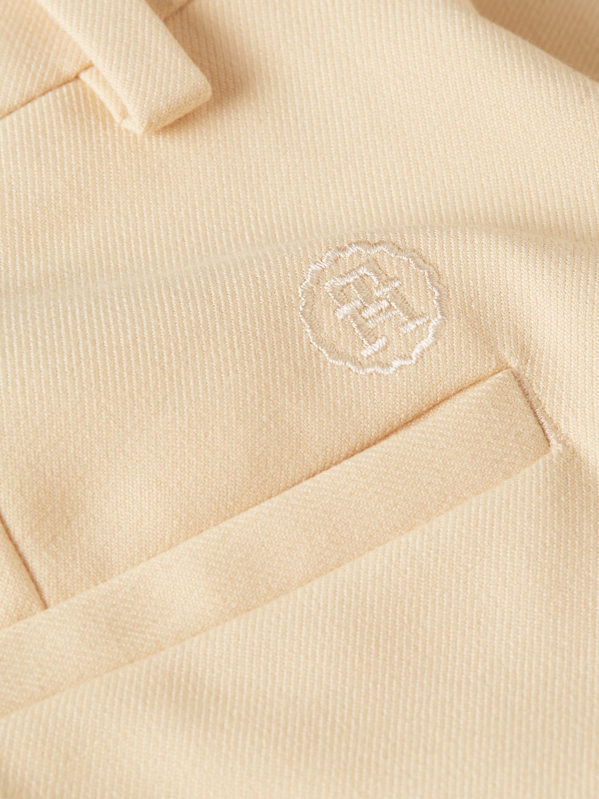 Tommy Hilfiger Webhose »MD CORE RELAXED STRAIGHT PANT«  mit Logostickerei auf der Rückseite