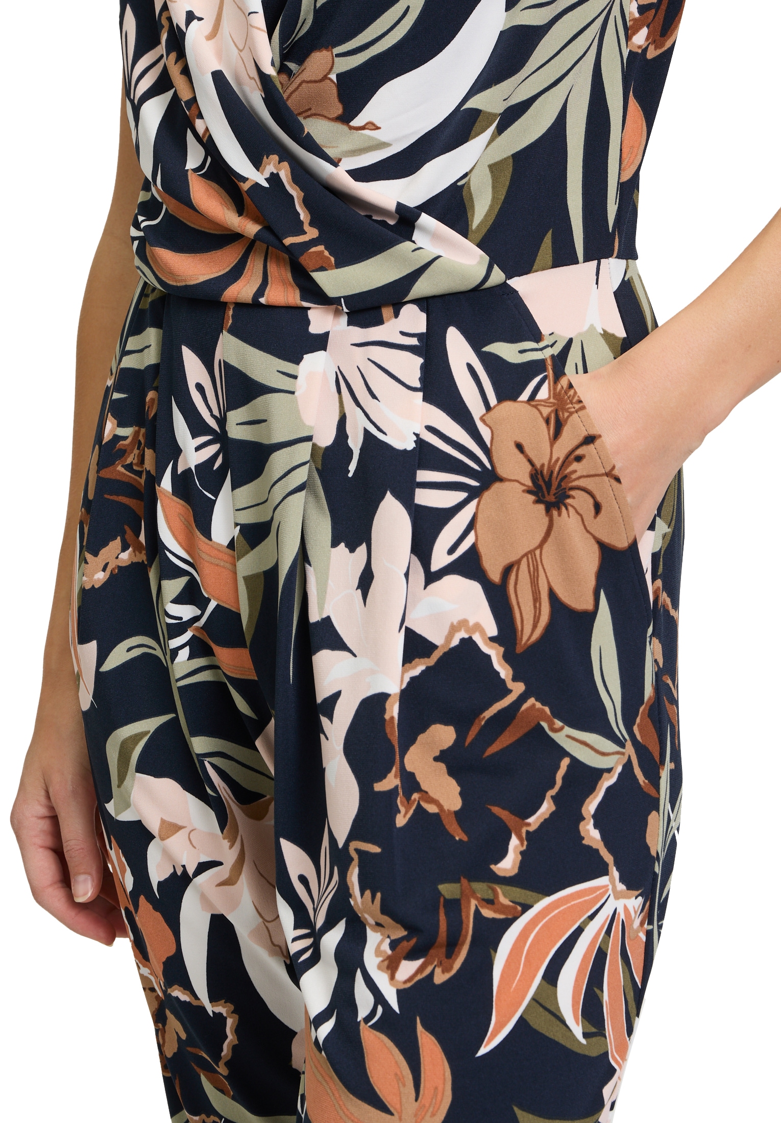 Betty Barclay Overall »Betty Barclay Jumpsuit mit Eingrifftaschen«, (1 tlg.), Form