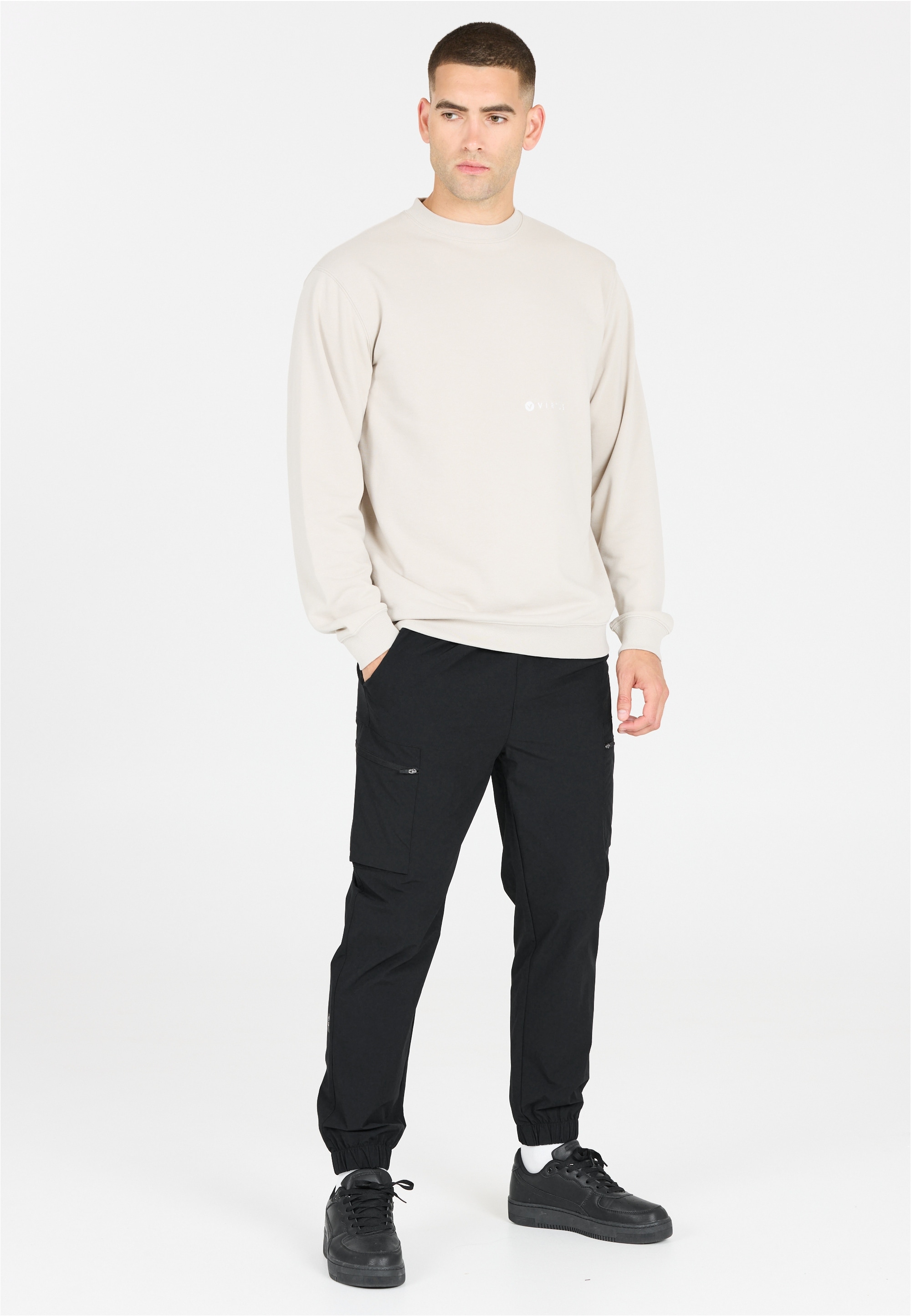 Virtus Sweathose "Ayden", im funktionalen Cargo-Design günstig online kaufen