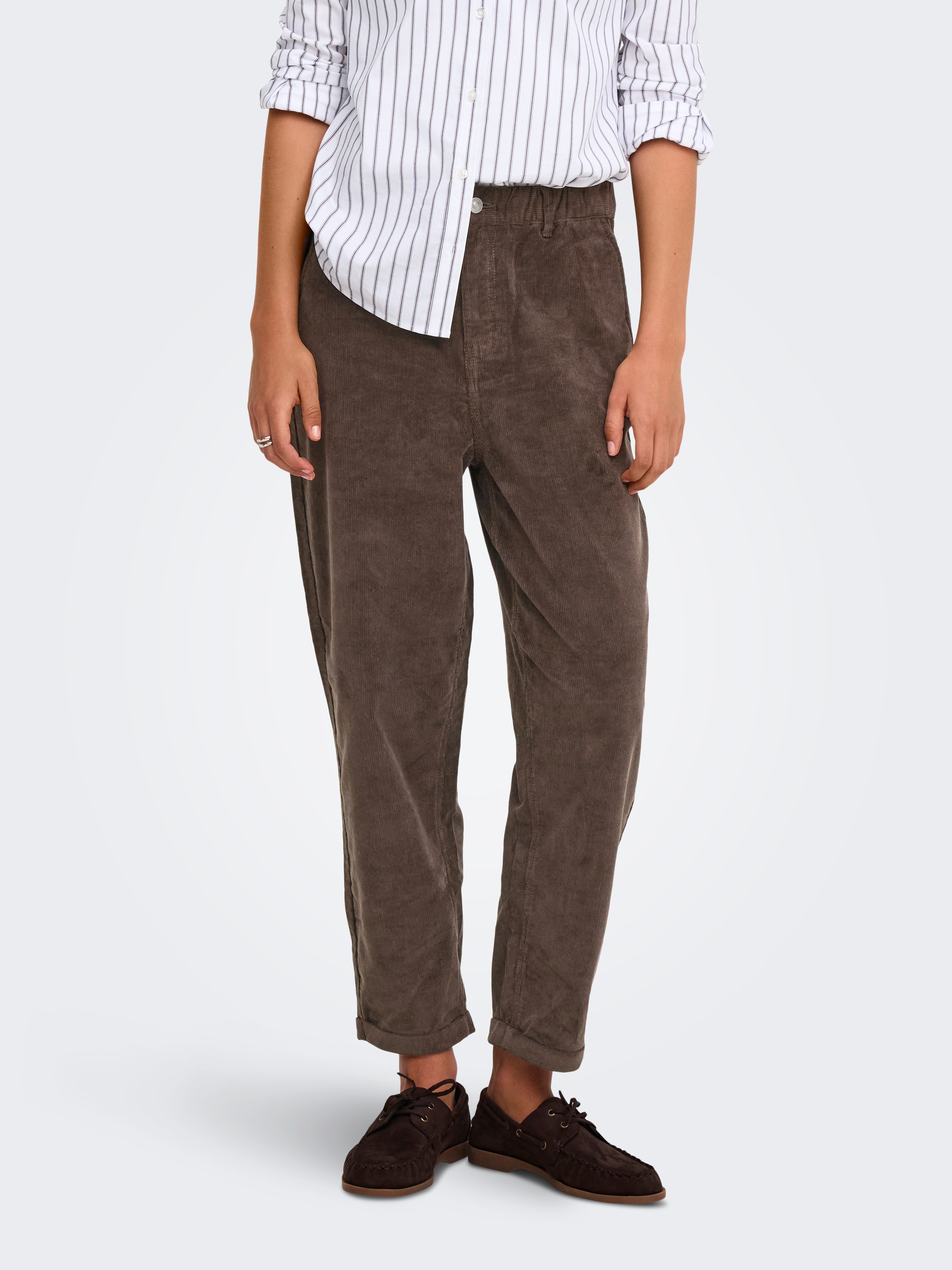 ONLY "ONLFLORA MW ELA CORD CAROT PANT PNT NOOS" Baumwollmischung, Cord, Karottenform